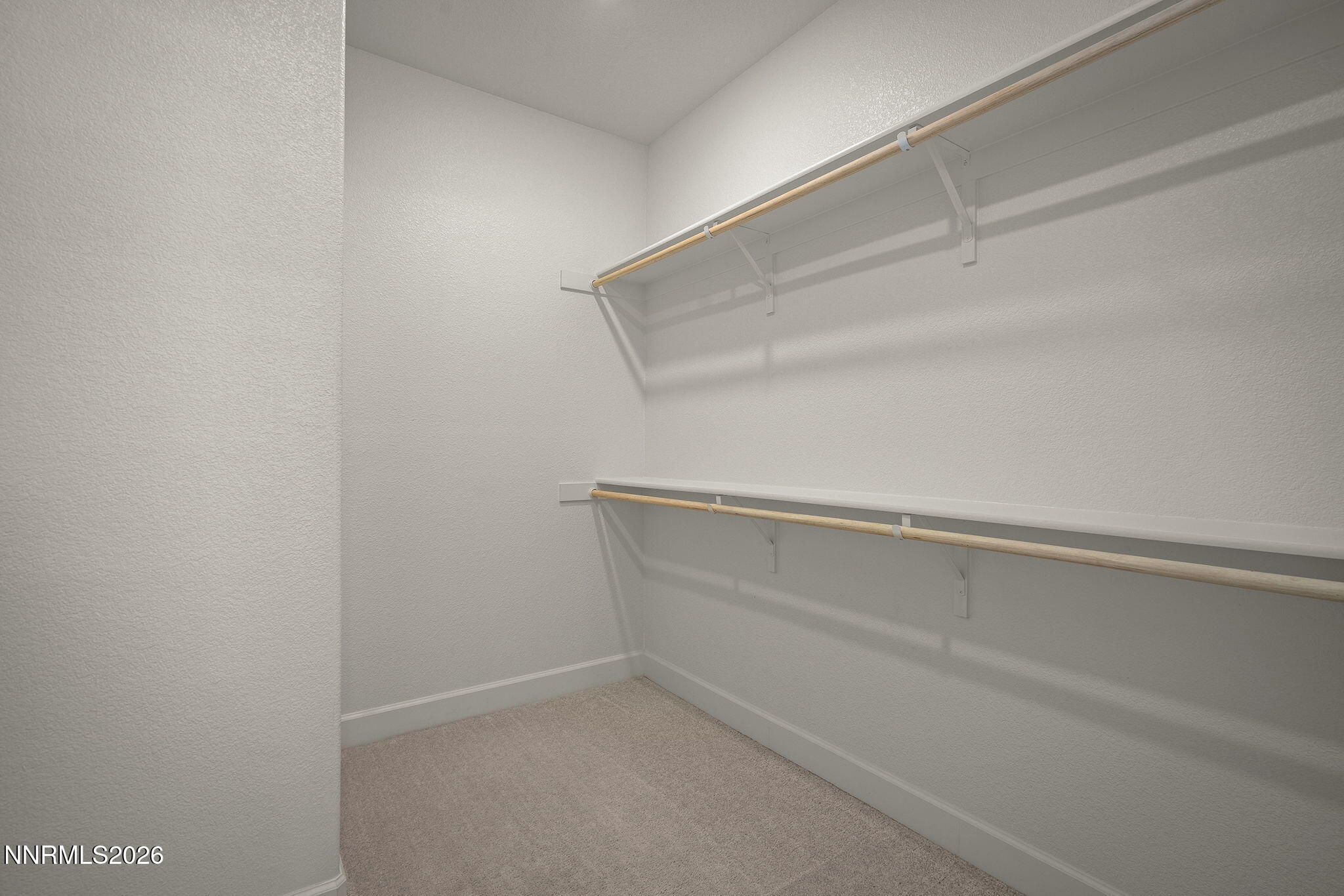 1142 Banner Peak Drive Property Photo 14