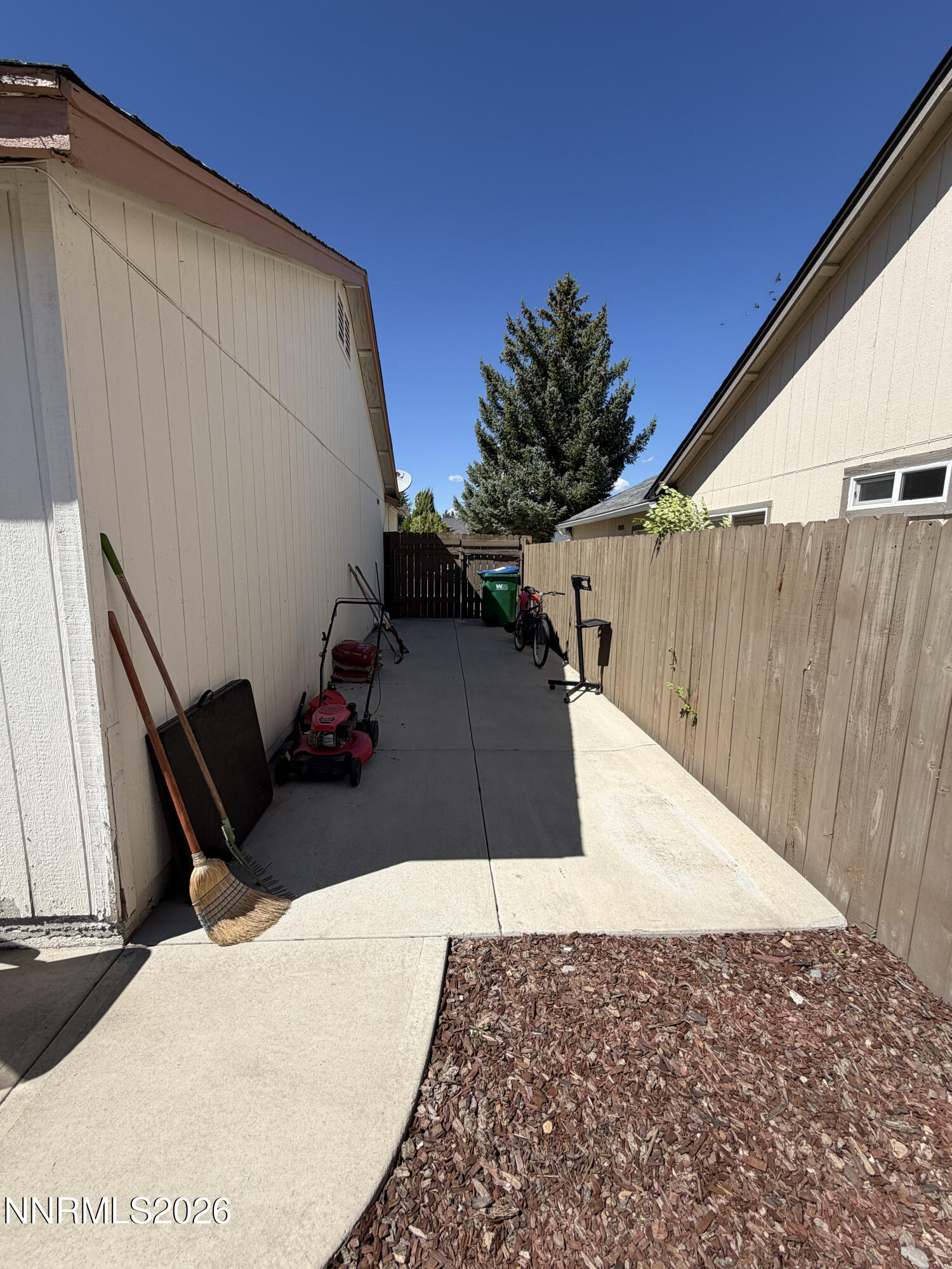 11700 Camel Rock Drive Property Photo 4