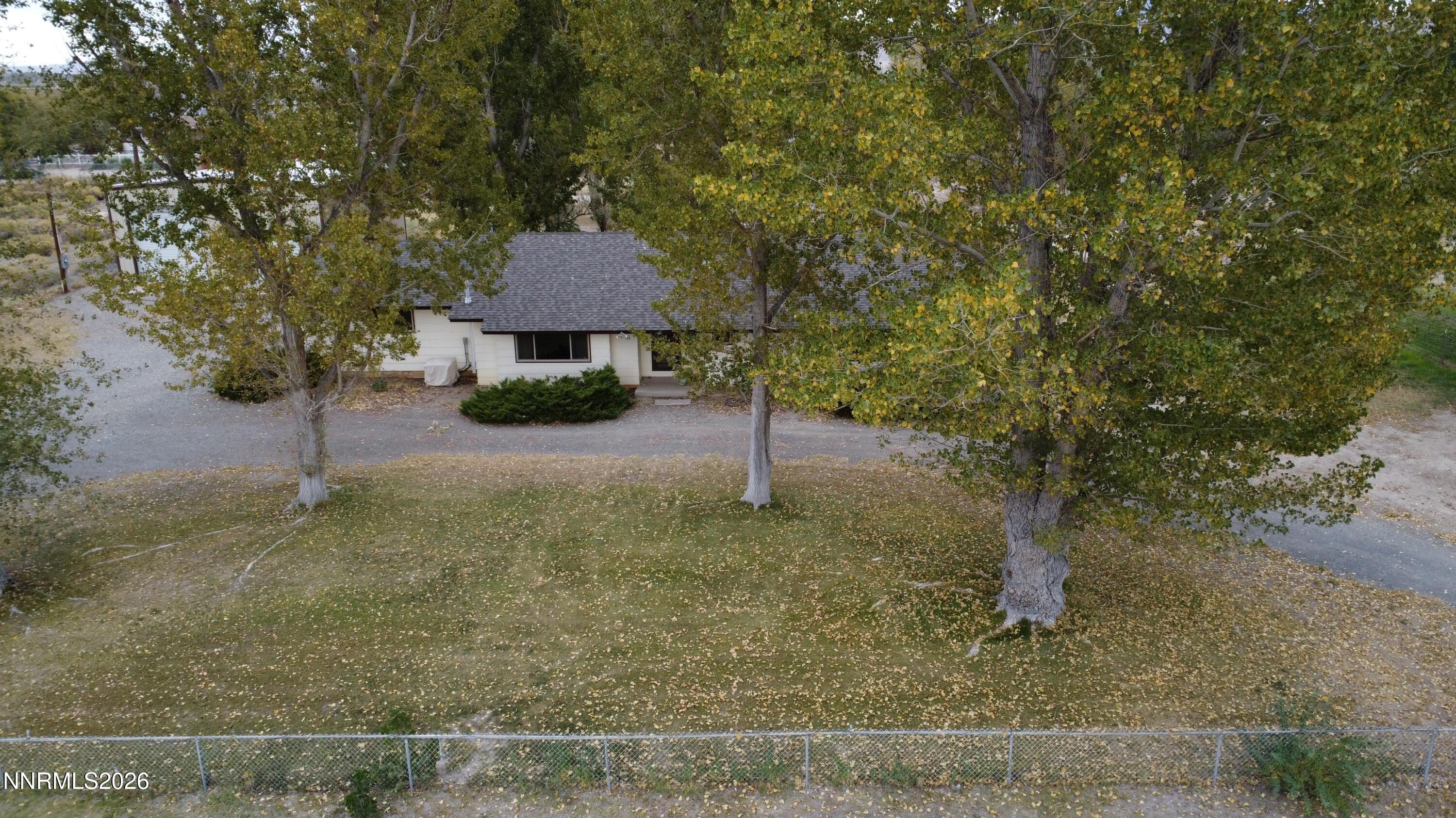 63 W Tucker Lane Property Photo 7