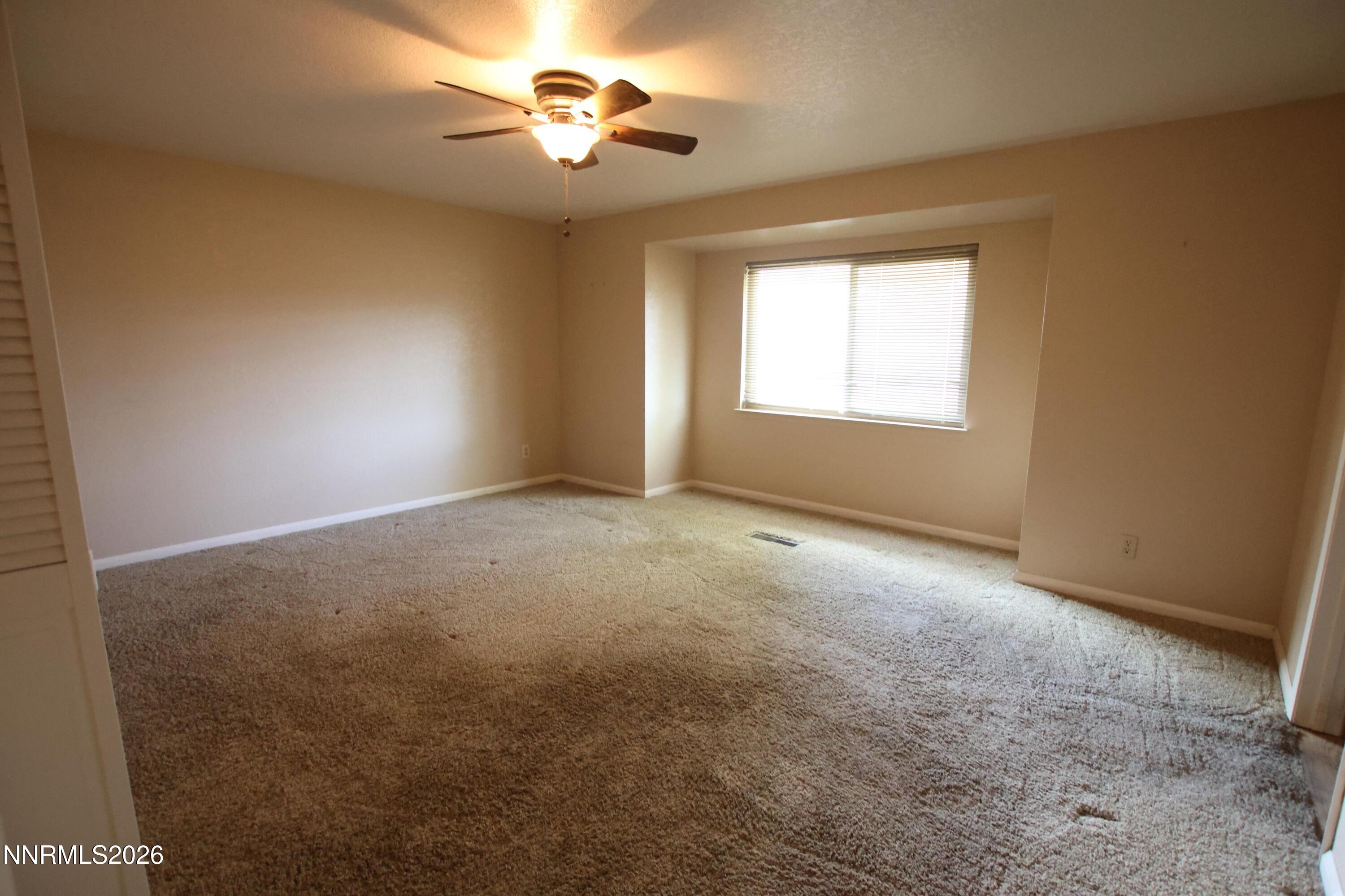 63 W Tucker Lane Property Photo 19