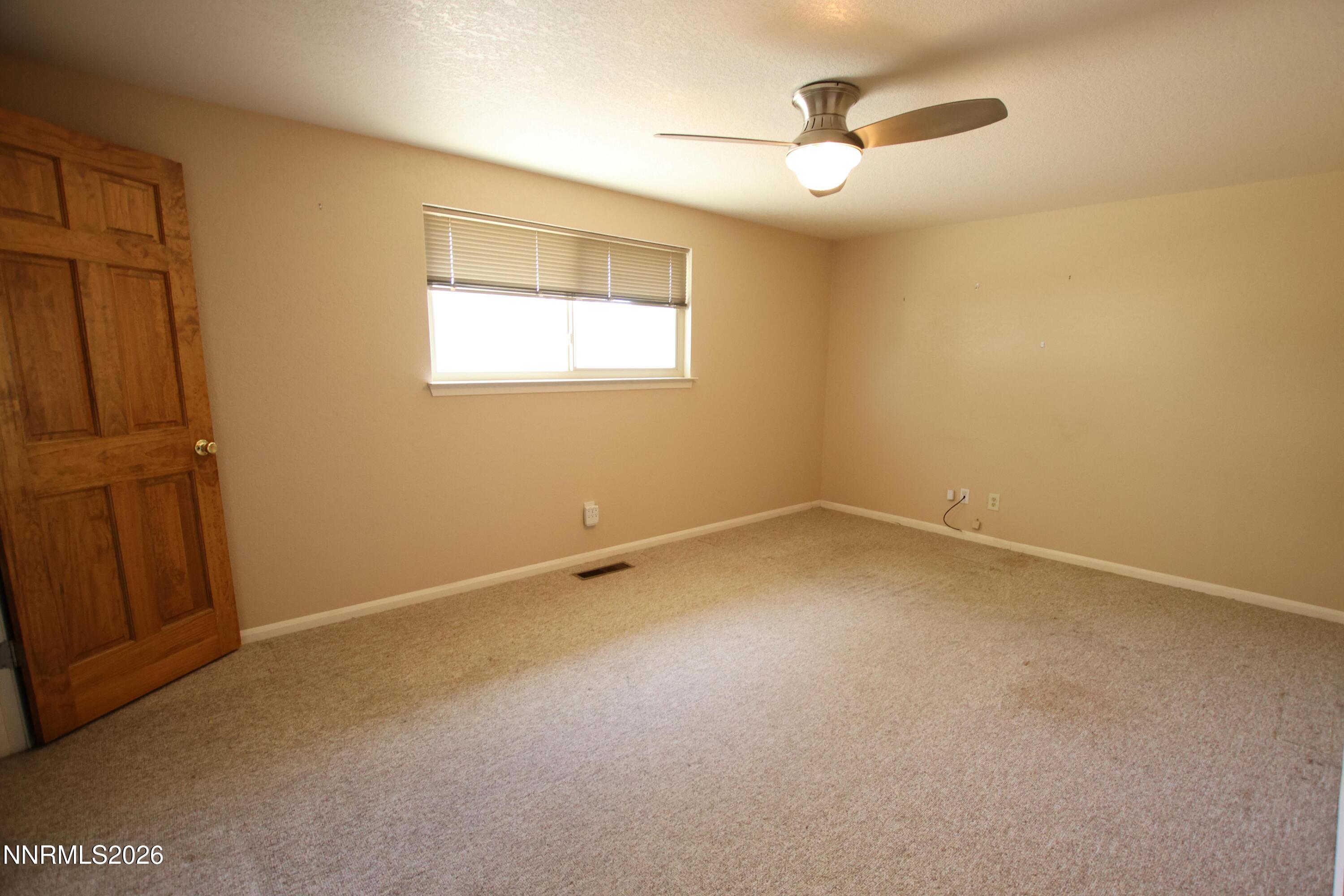 63 W Tucker Lane Property Photo 24