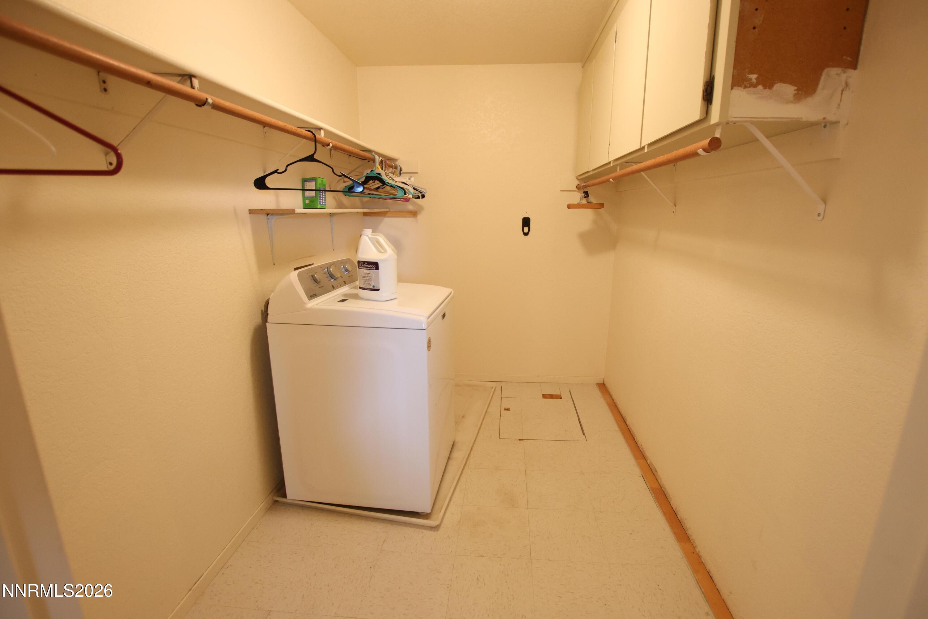 63 W Tucker Lane Property Photo 26