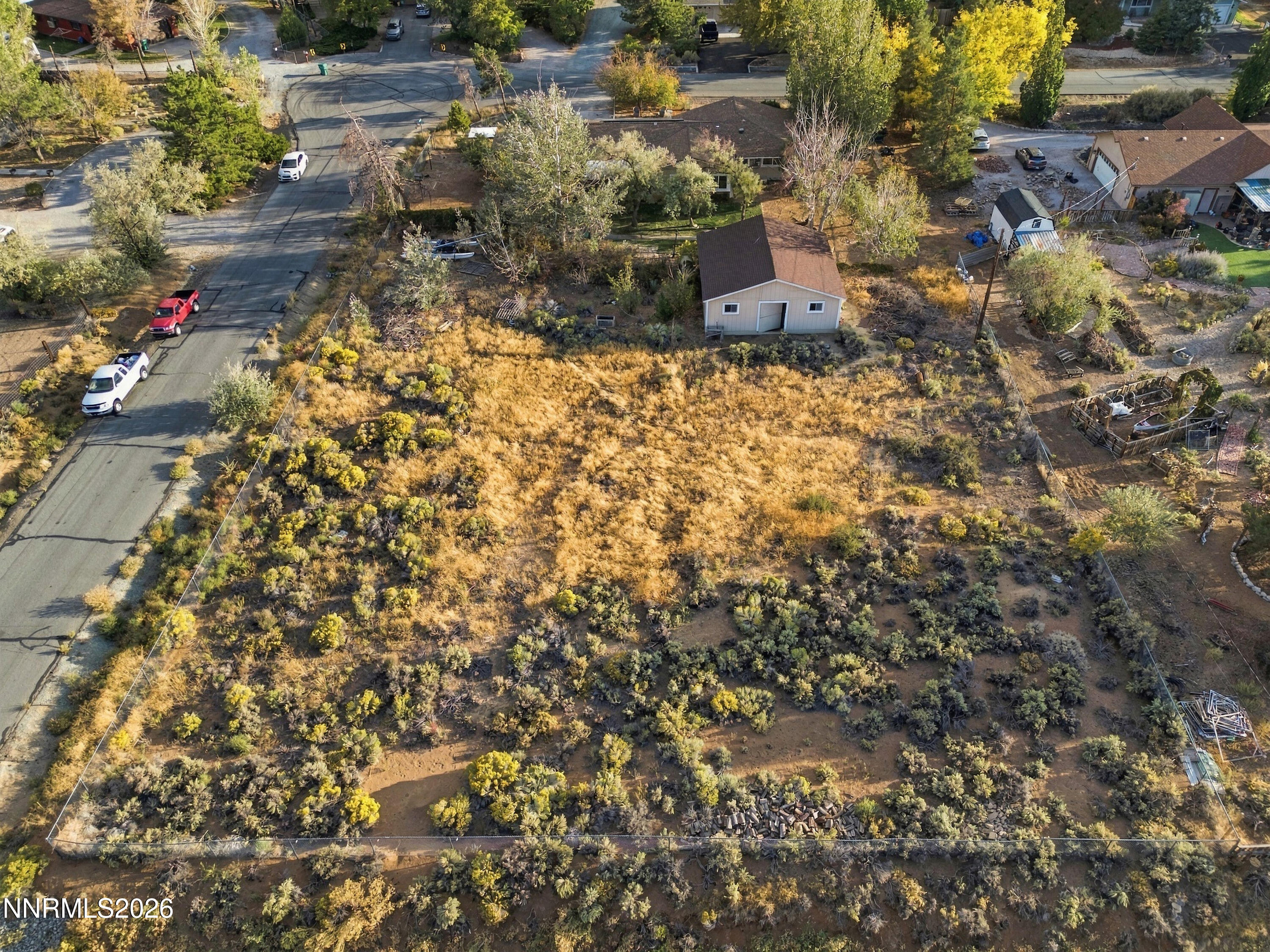 885 Winchester Drive Property Photo 3