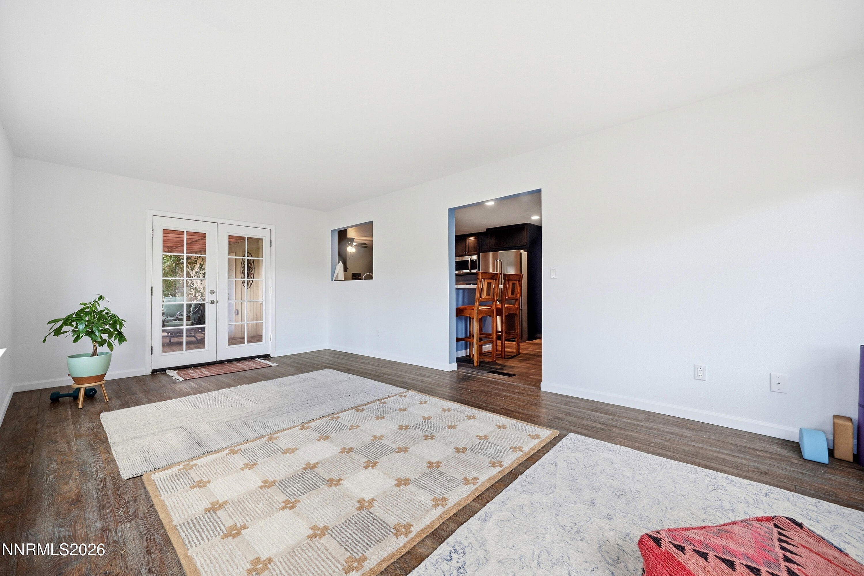 885 Winchester Drive Property Photo 17
