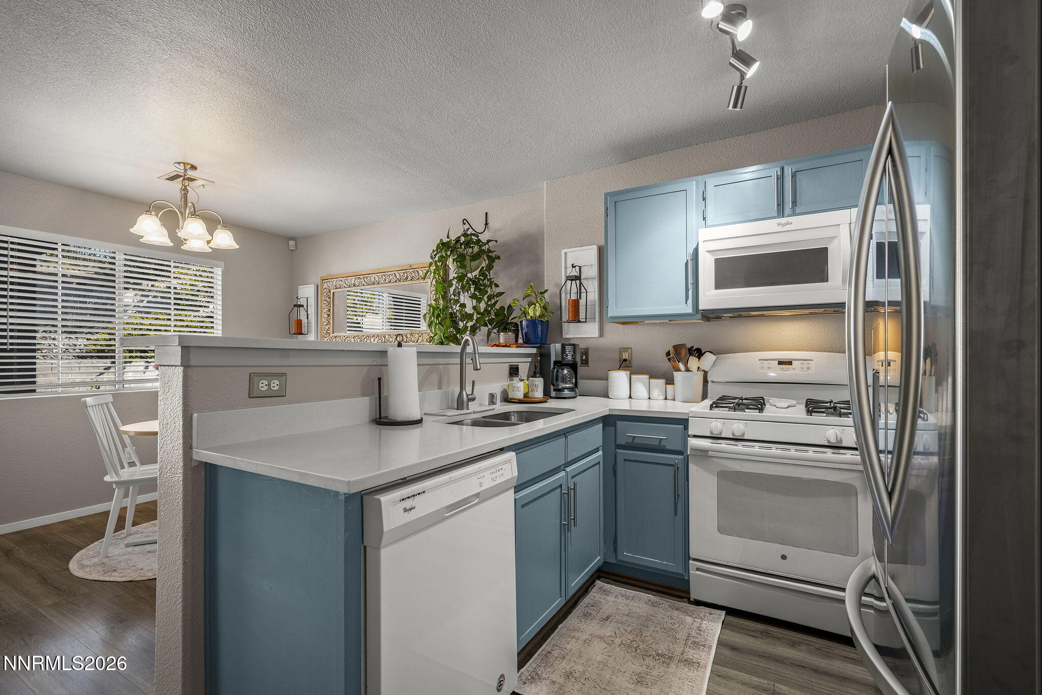 5650 El Paseo Drive Apt 102 Property Photo 6