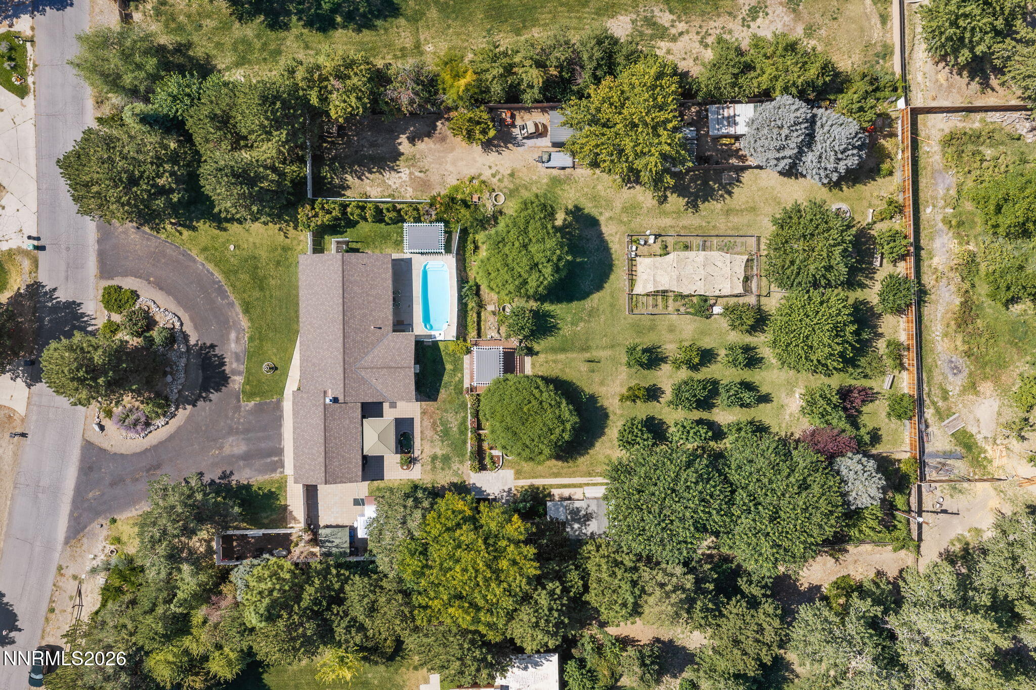 530 Country Drive Property Photo 4