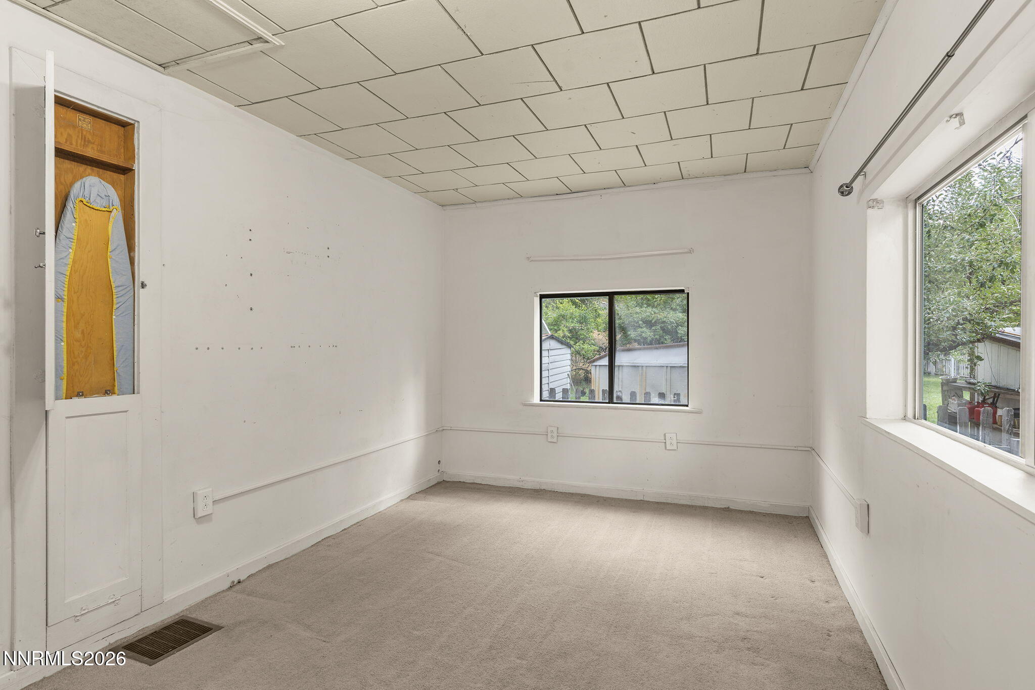 548 S Verdi Court Property Photo 10