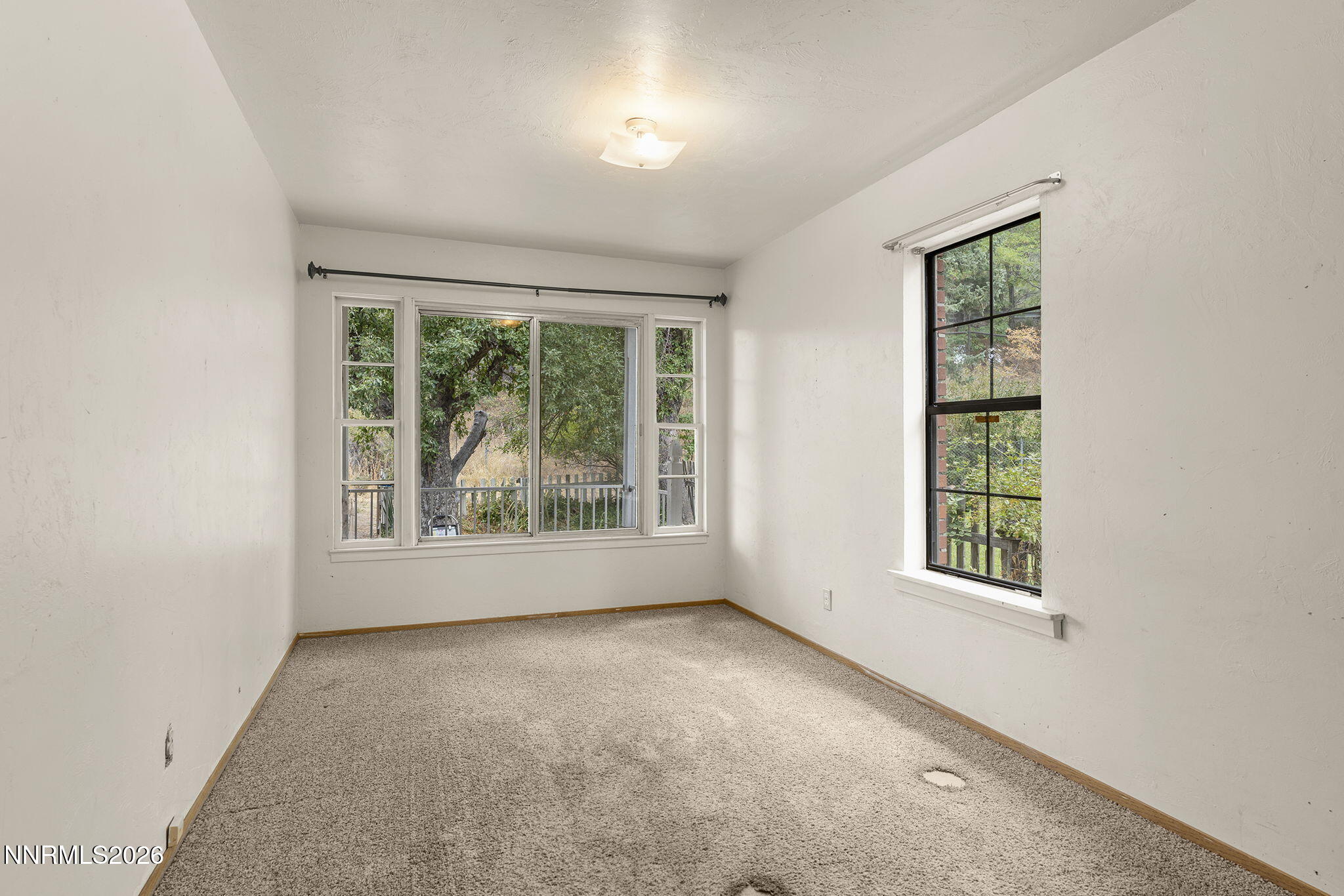 548 S Verdi Court Property Photo 12