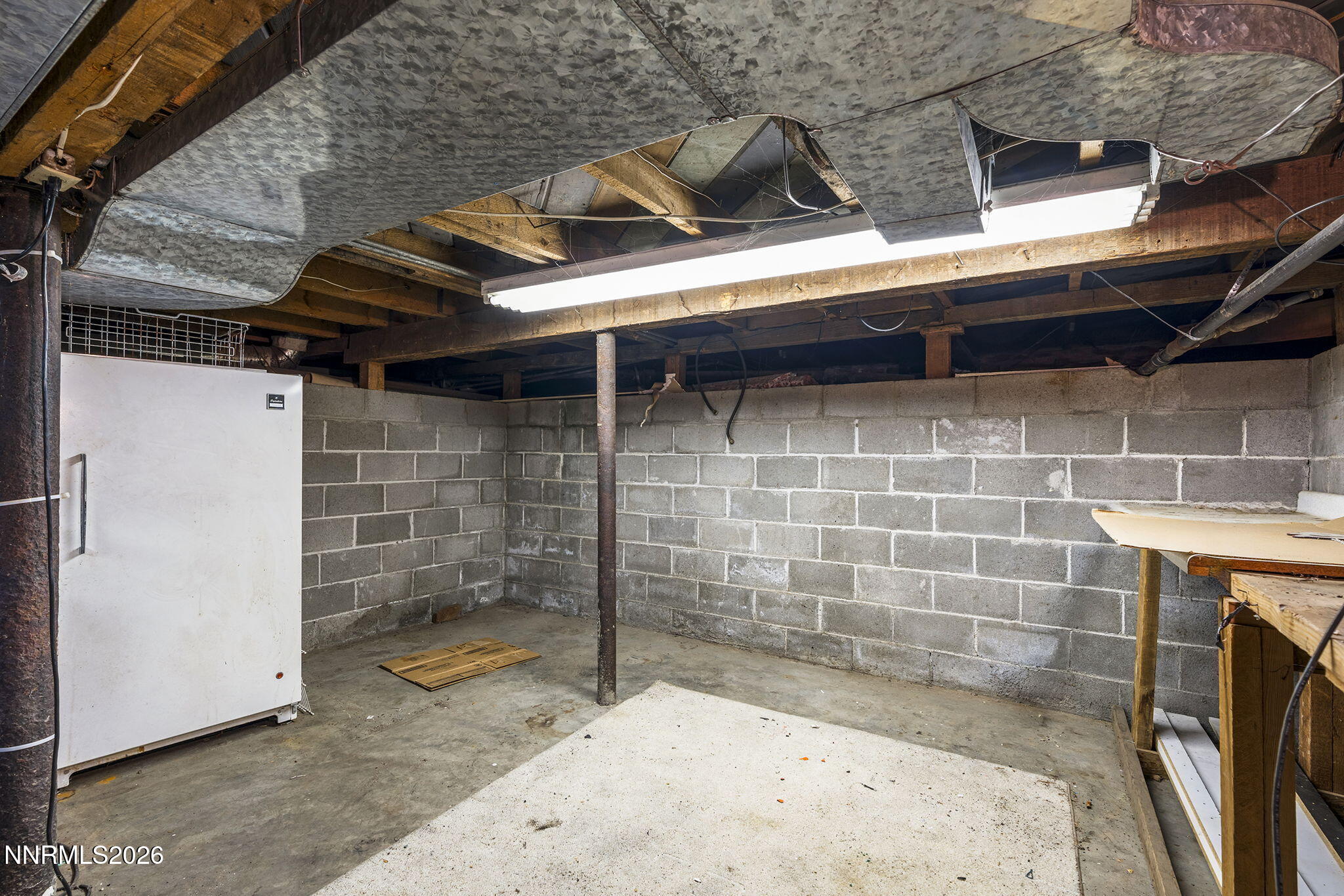 548 S Verdi Court Property Photo 16