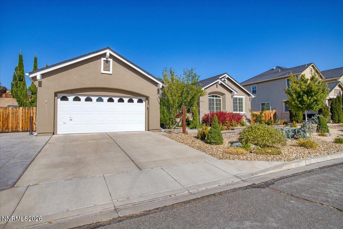 1237 Hallertau Drive Property Photo 3