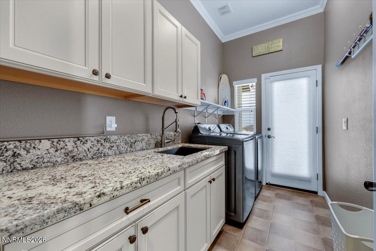 1237 Hallertau Drive Property Photo 44