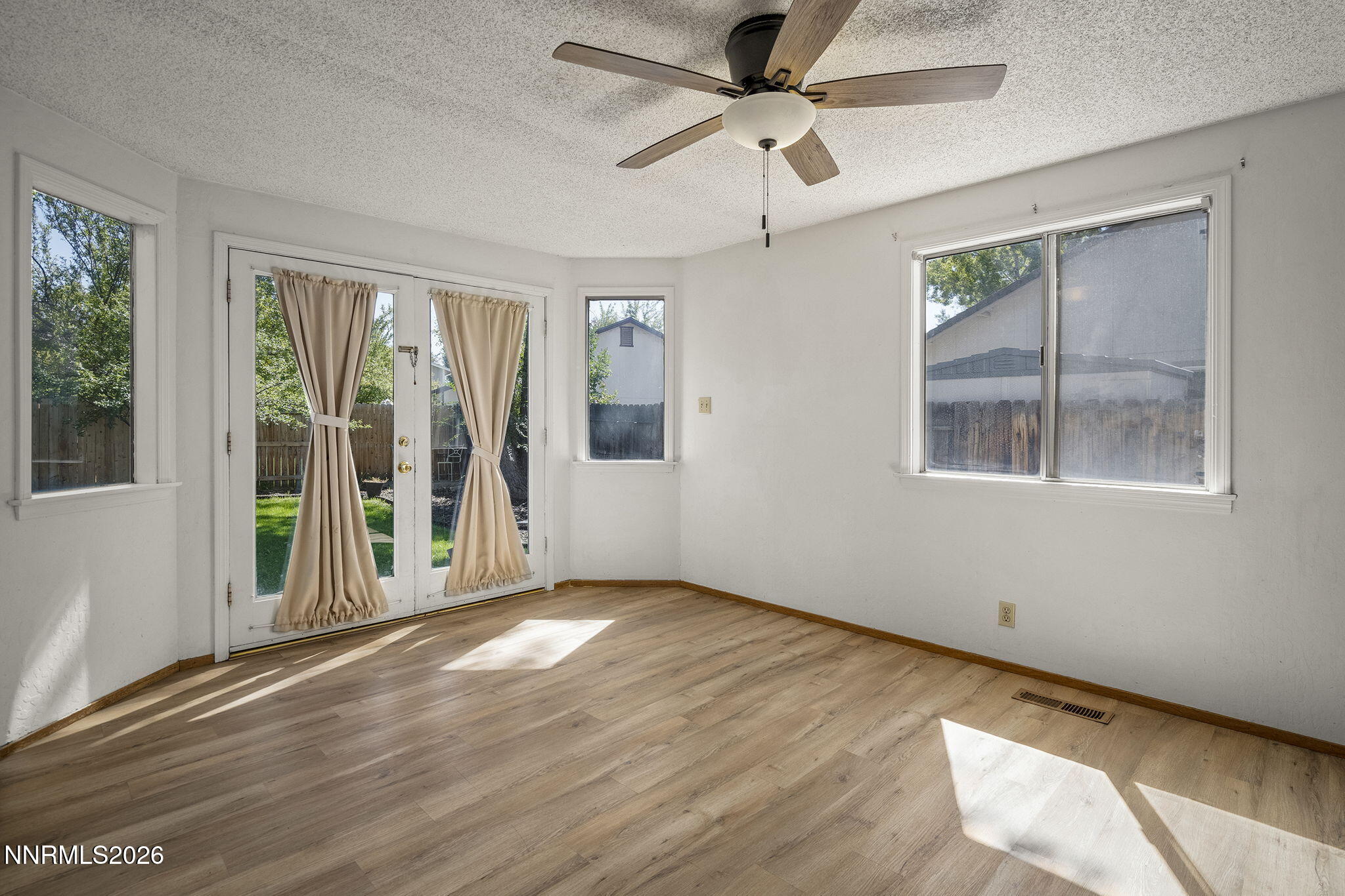 1758 Donegan Street Property Photo 11