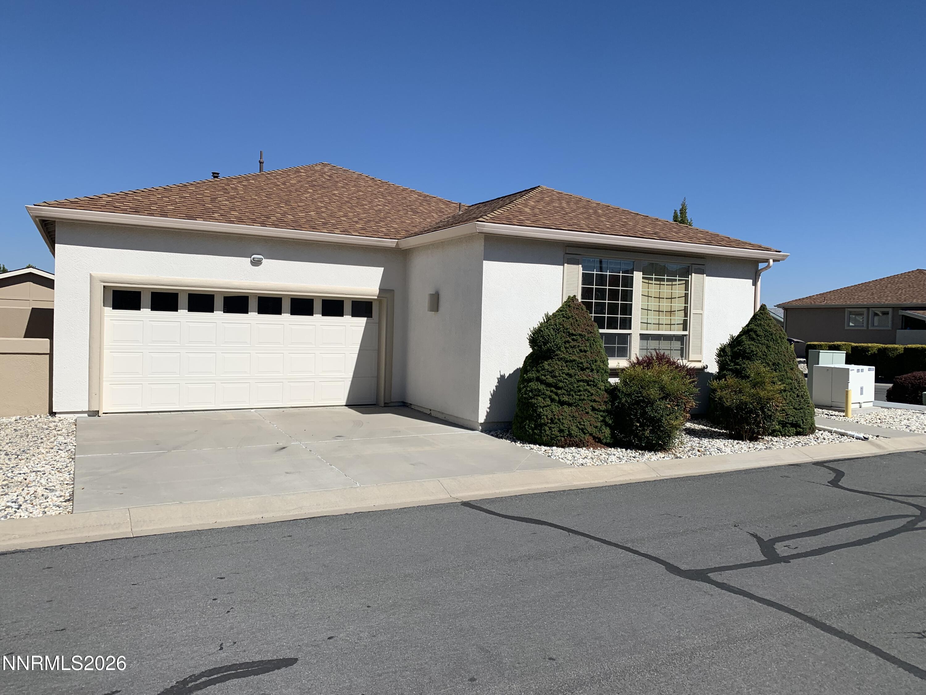 1180 Bandtail Drive Property Photo 1