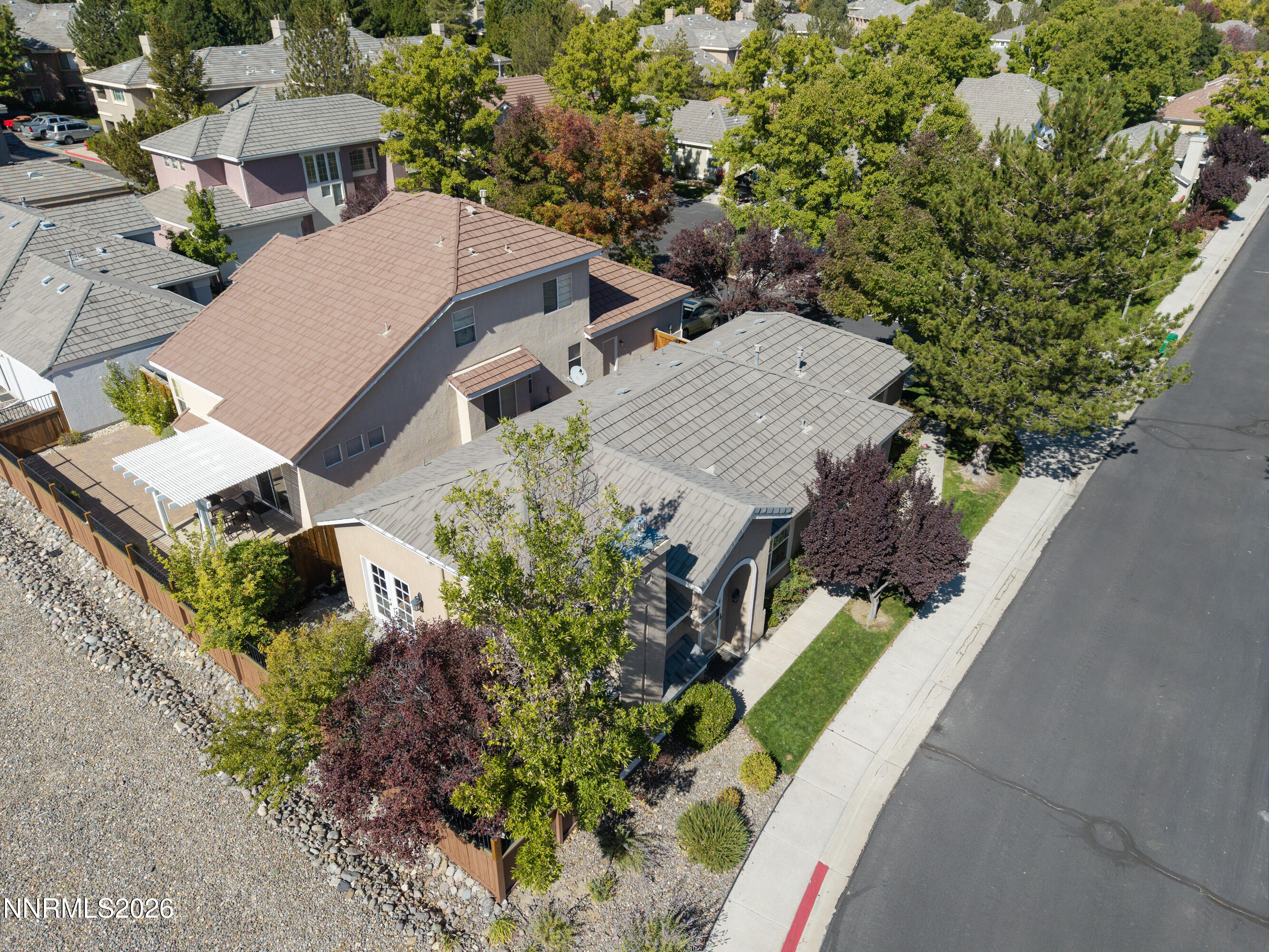 9765 Ripple Way Property Photo 4
