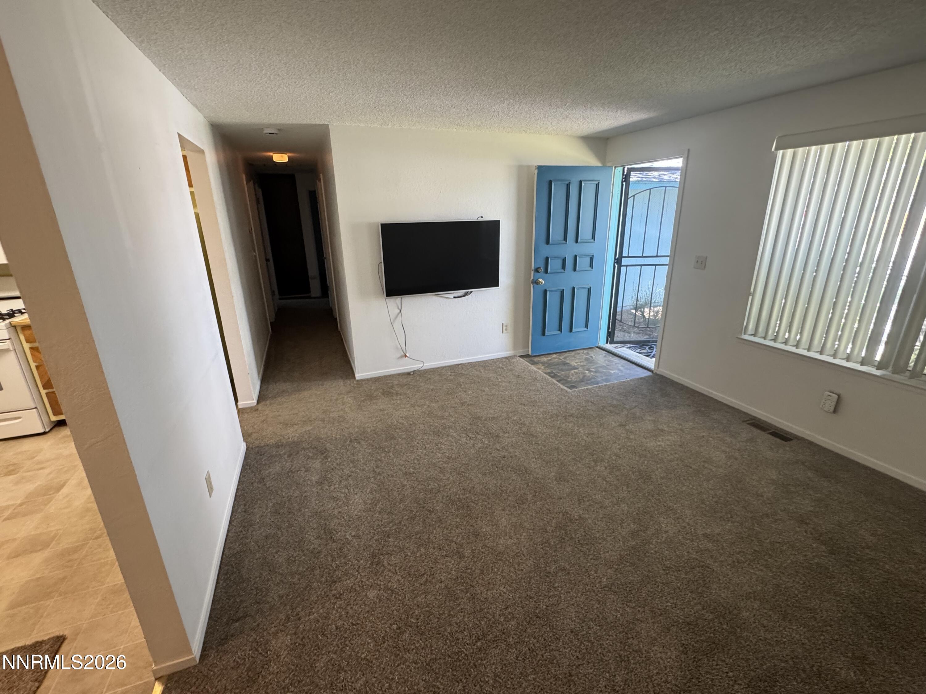 10052 Albite Street Property Photo 3