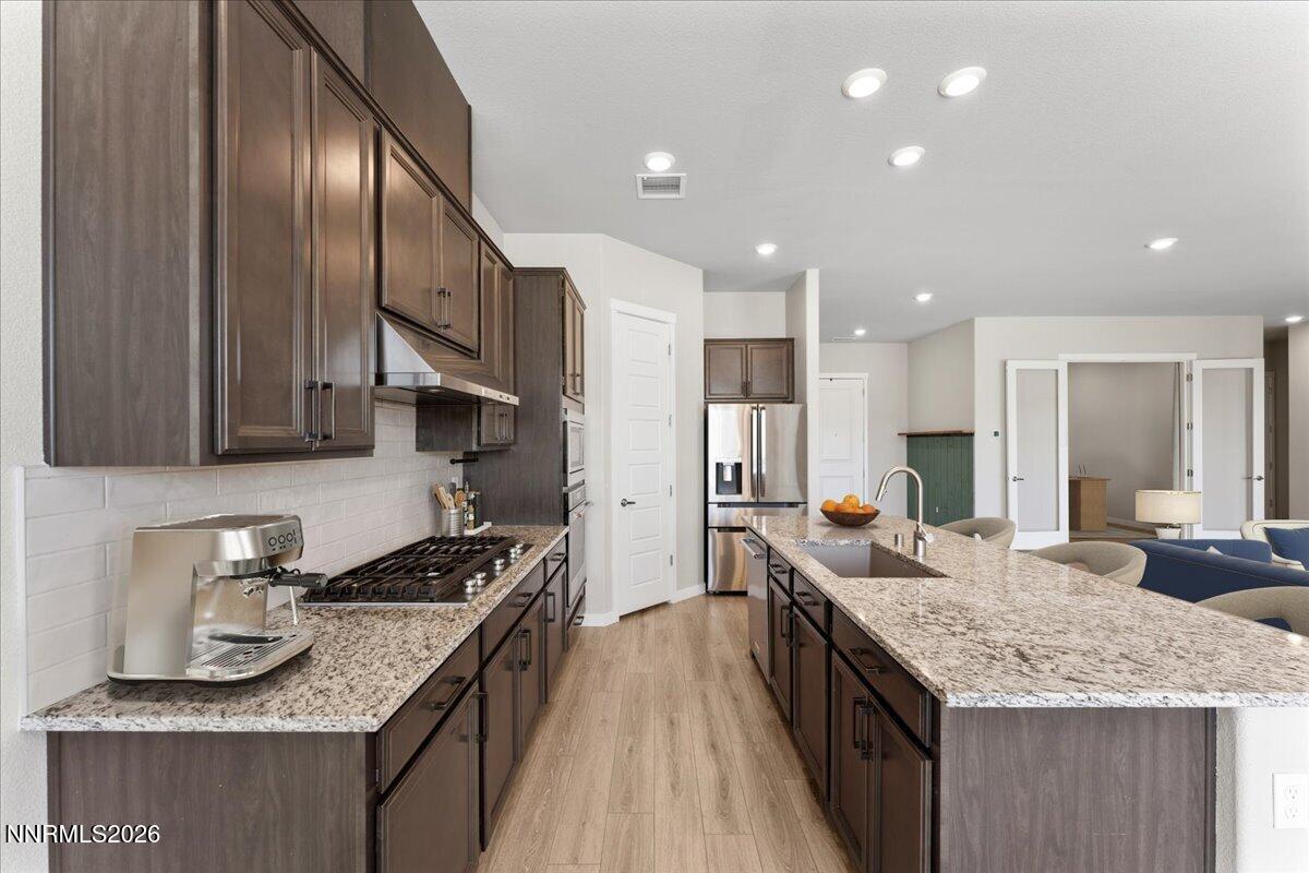 1227 Silver View Circle Property Photo 12