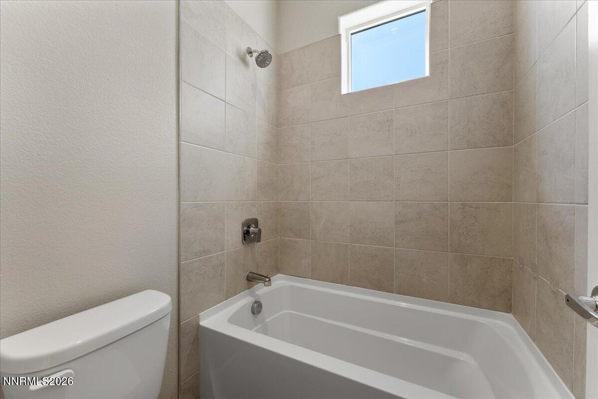 1227 Silver View Circle Property Photo 28