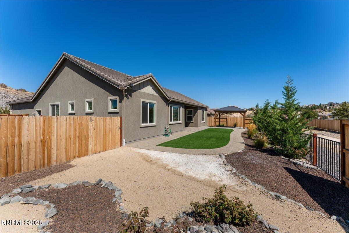 1227 Silver View Circle Property Photo 39