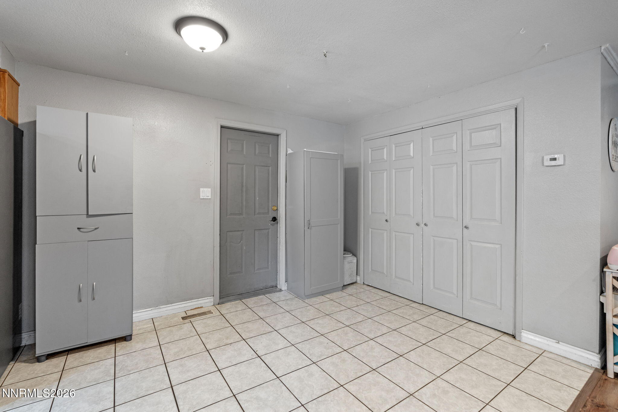 1525 E Telegraph Street Property Photo 13