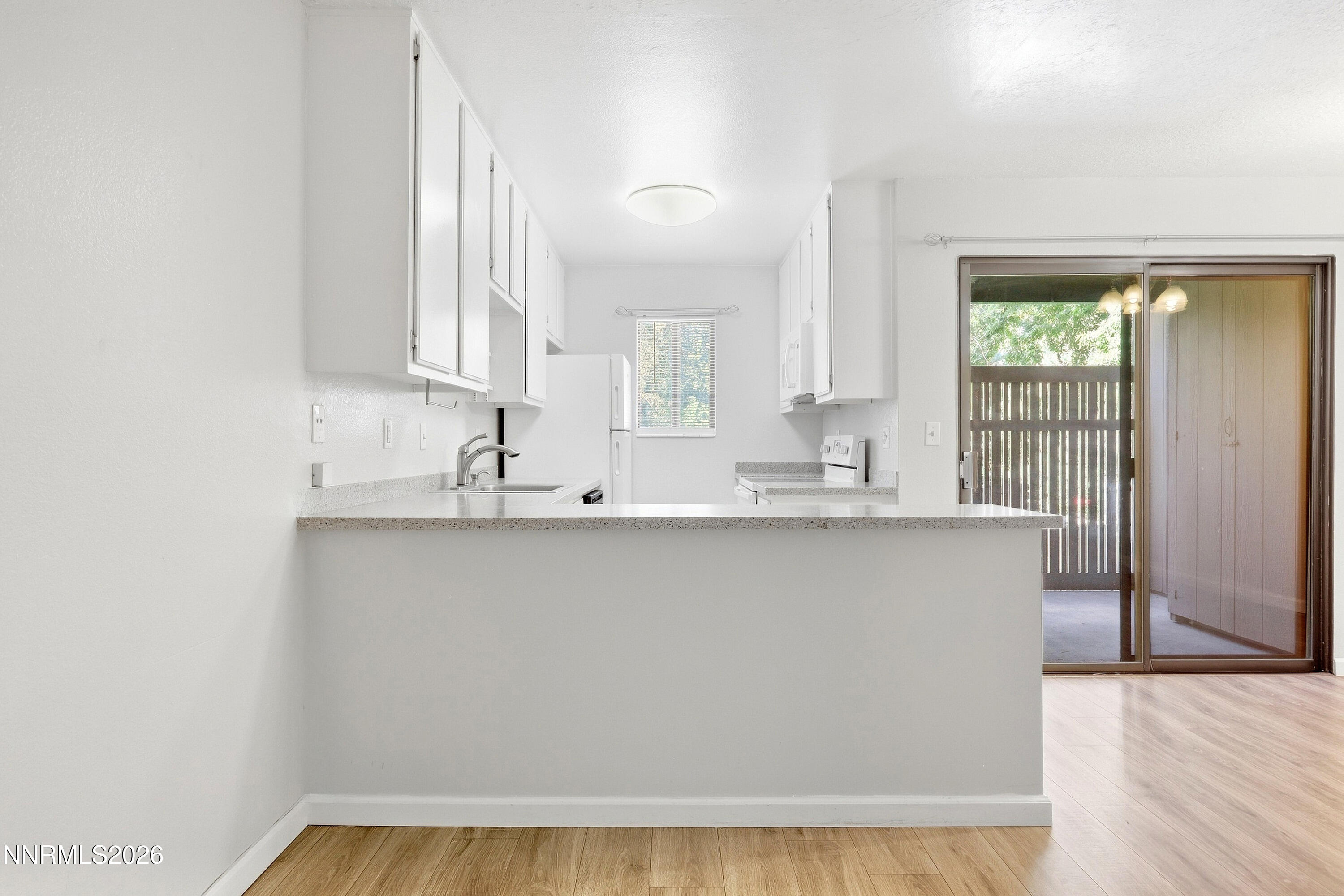 4573 Reggie Road Property Photo 6