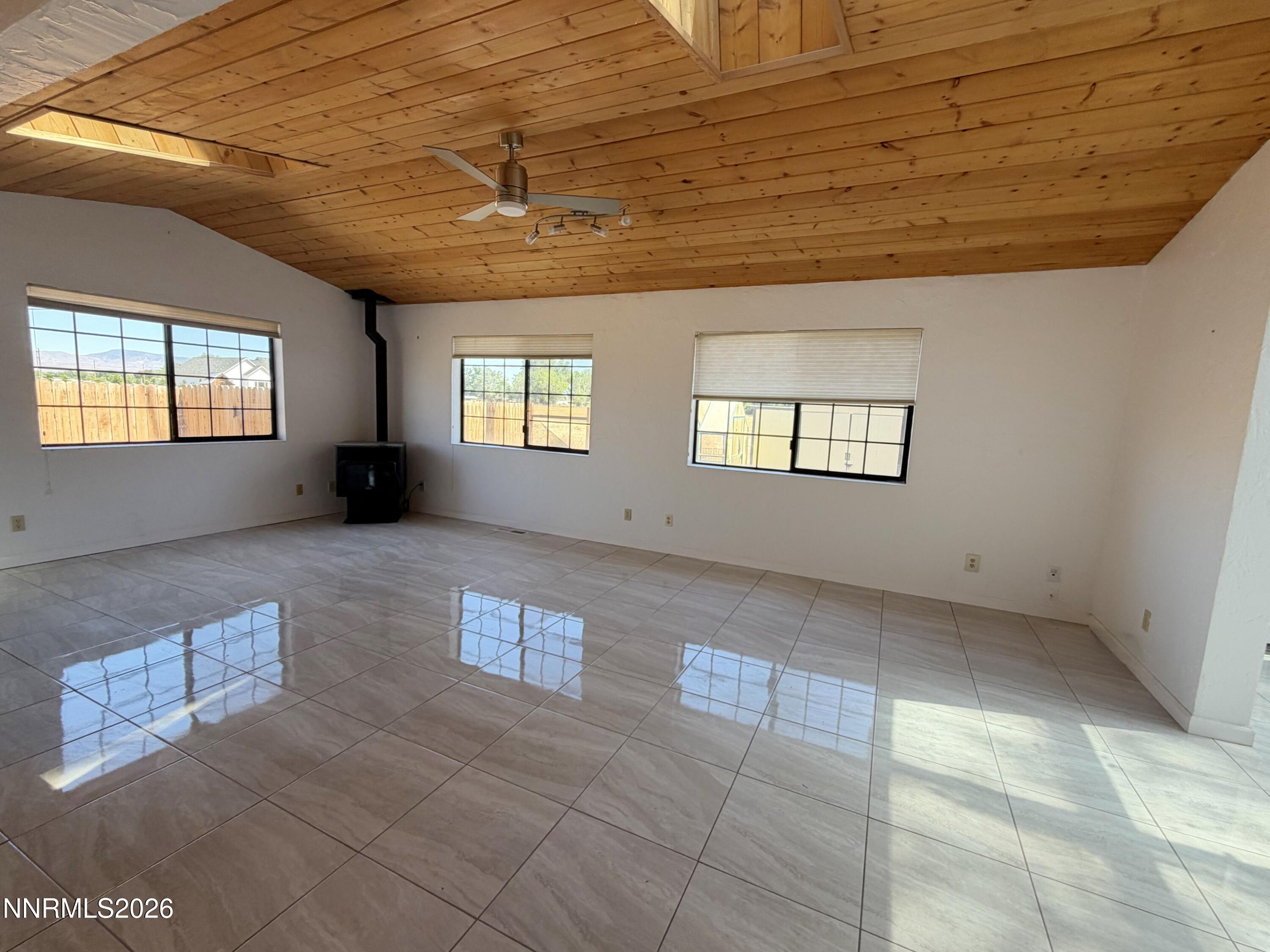 30 Penrose Drive Property Photo 2