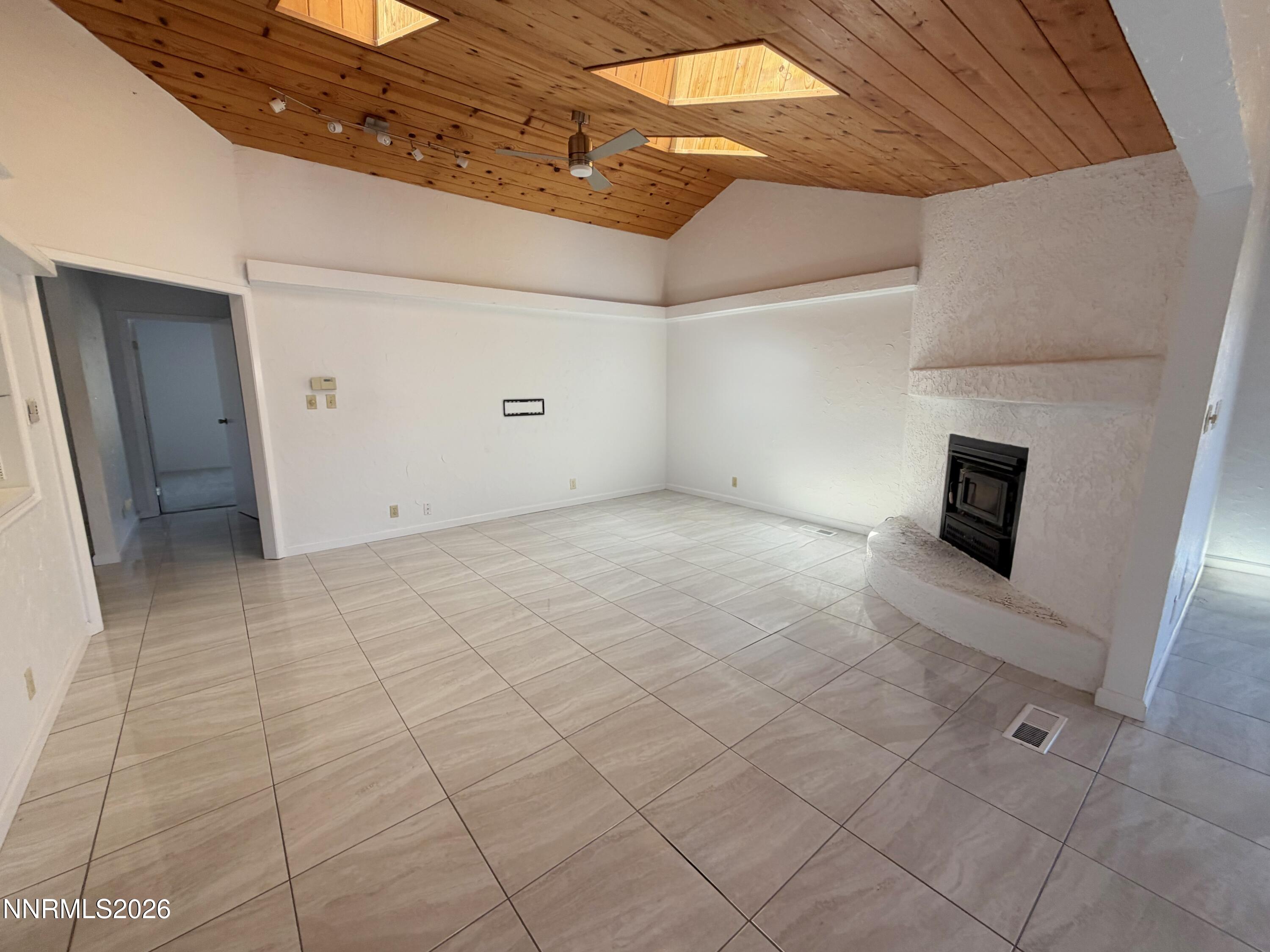 30 Penrose Drive Property Photo 5