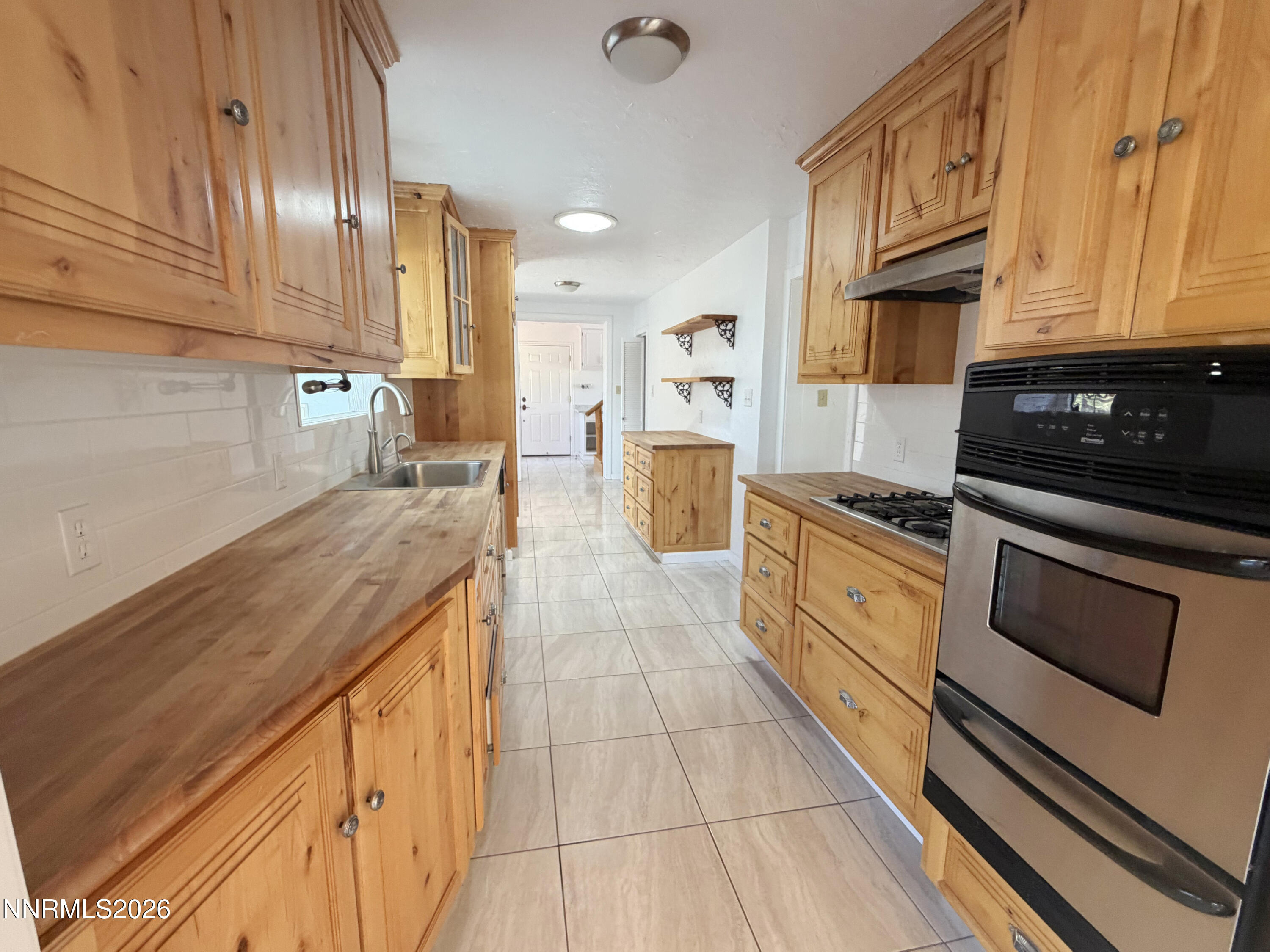 30 Penrose Drive Property Photo 7