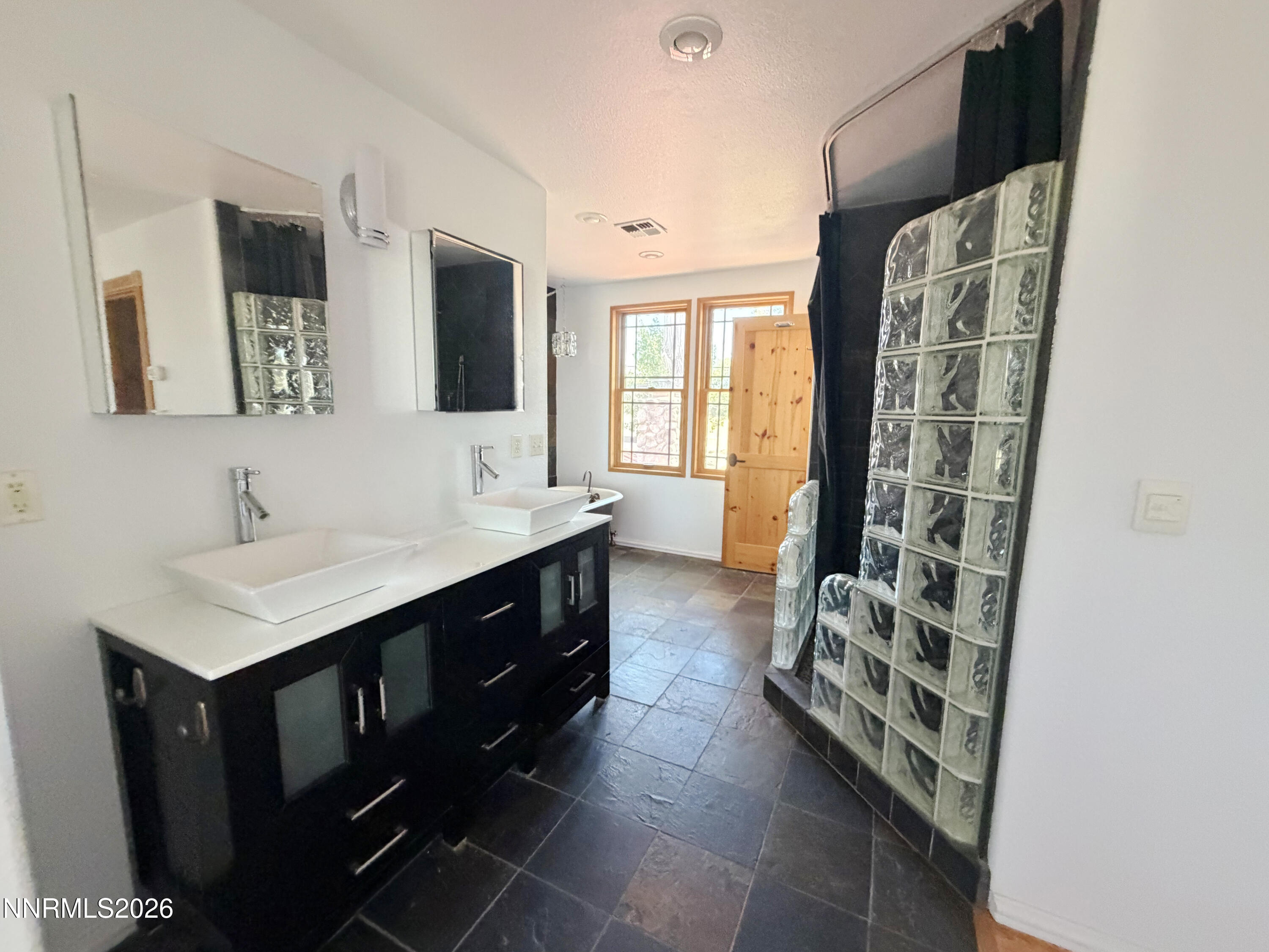 30 Penrose Drive Property Photo 15