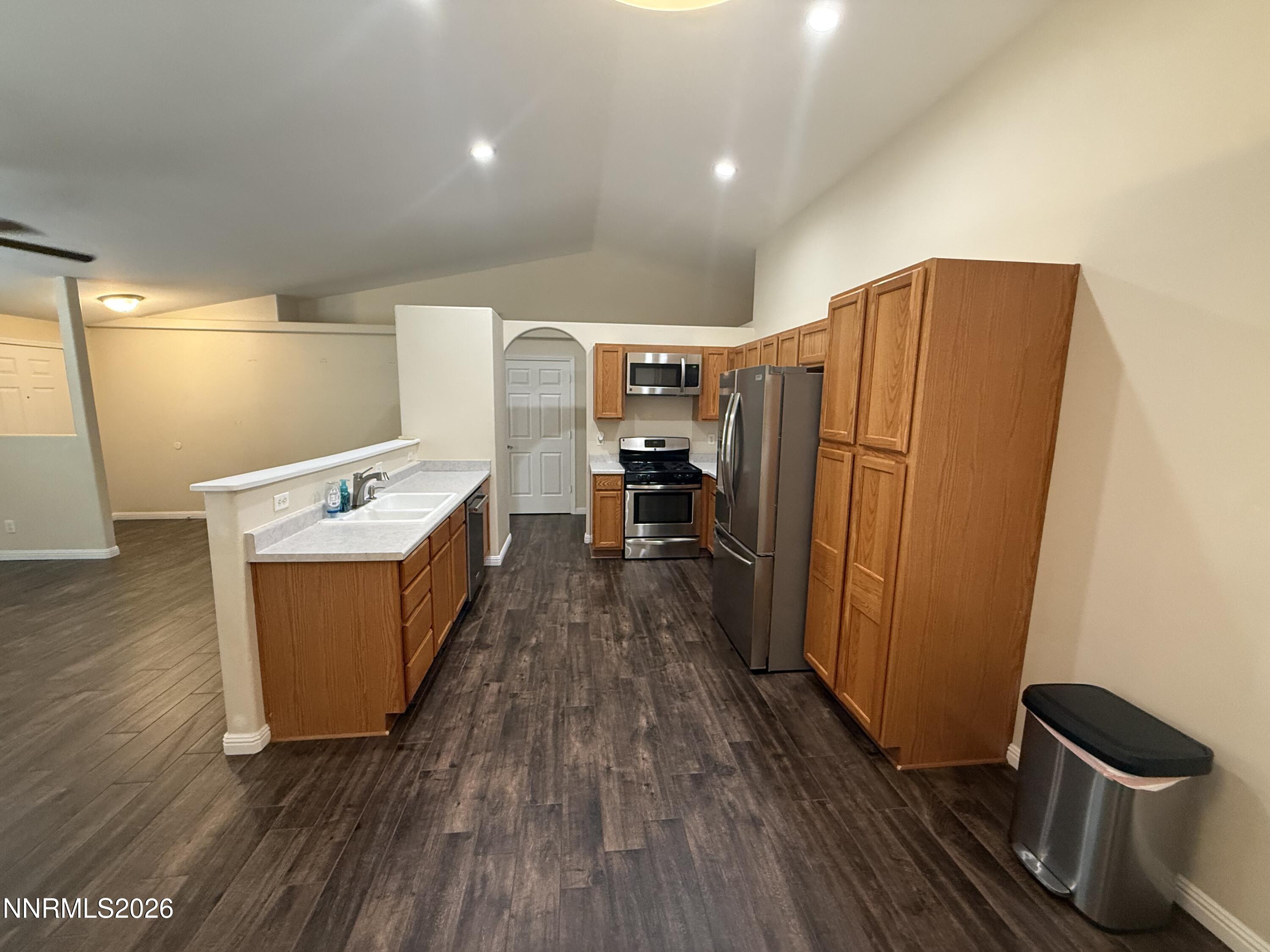 1261 Goldeneye Drive Property Photo 3