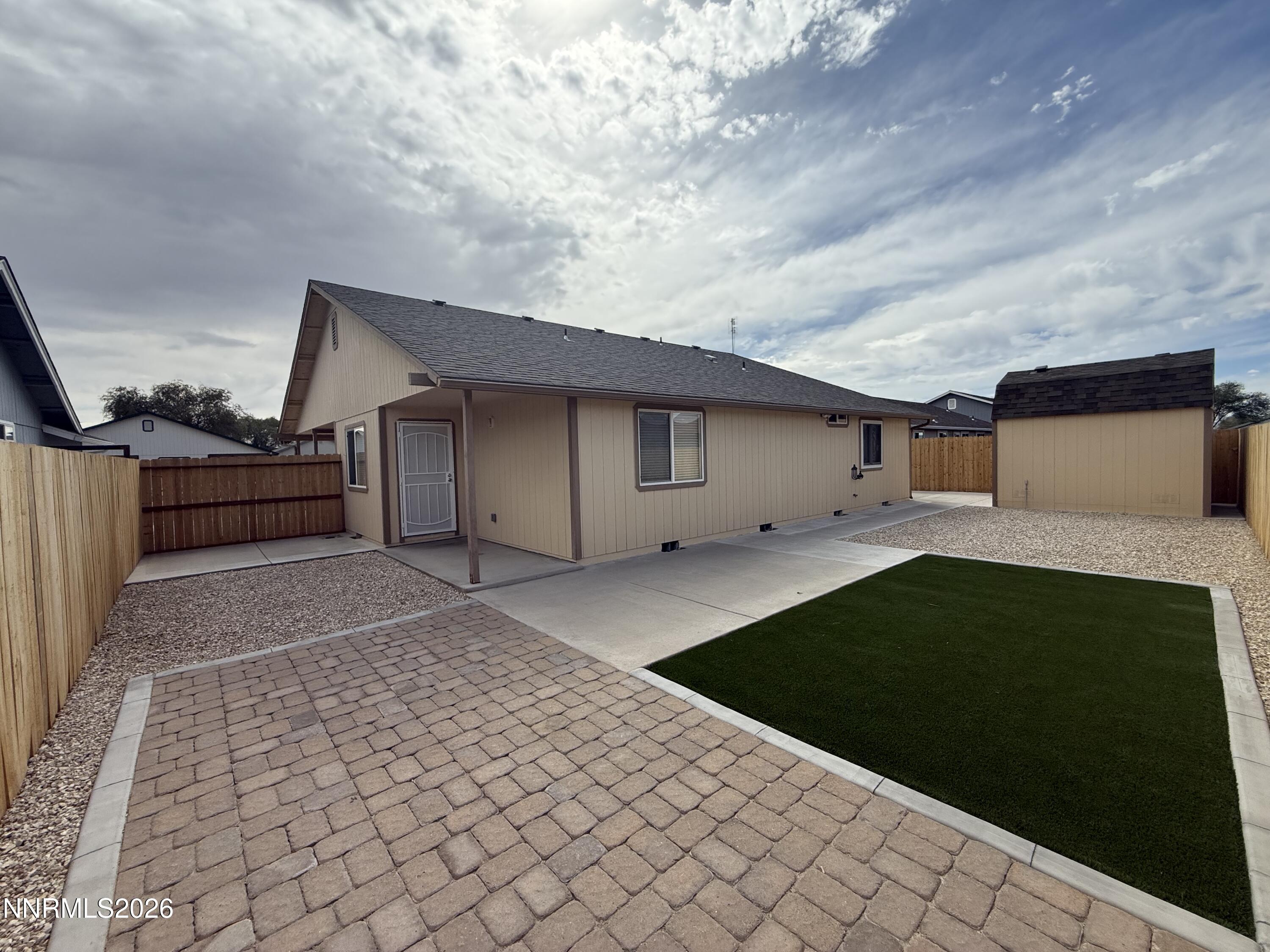 1261 Goldeneye Drive Property Photo 10