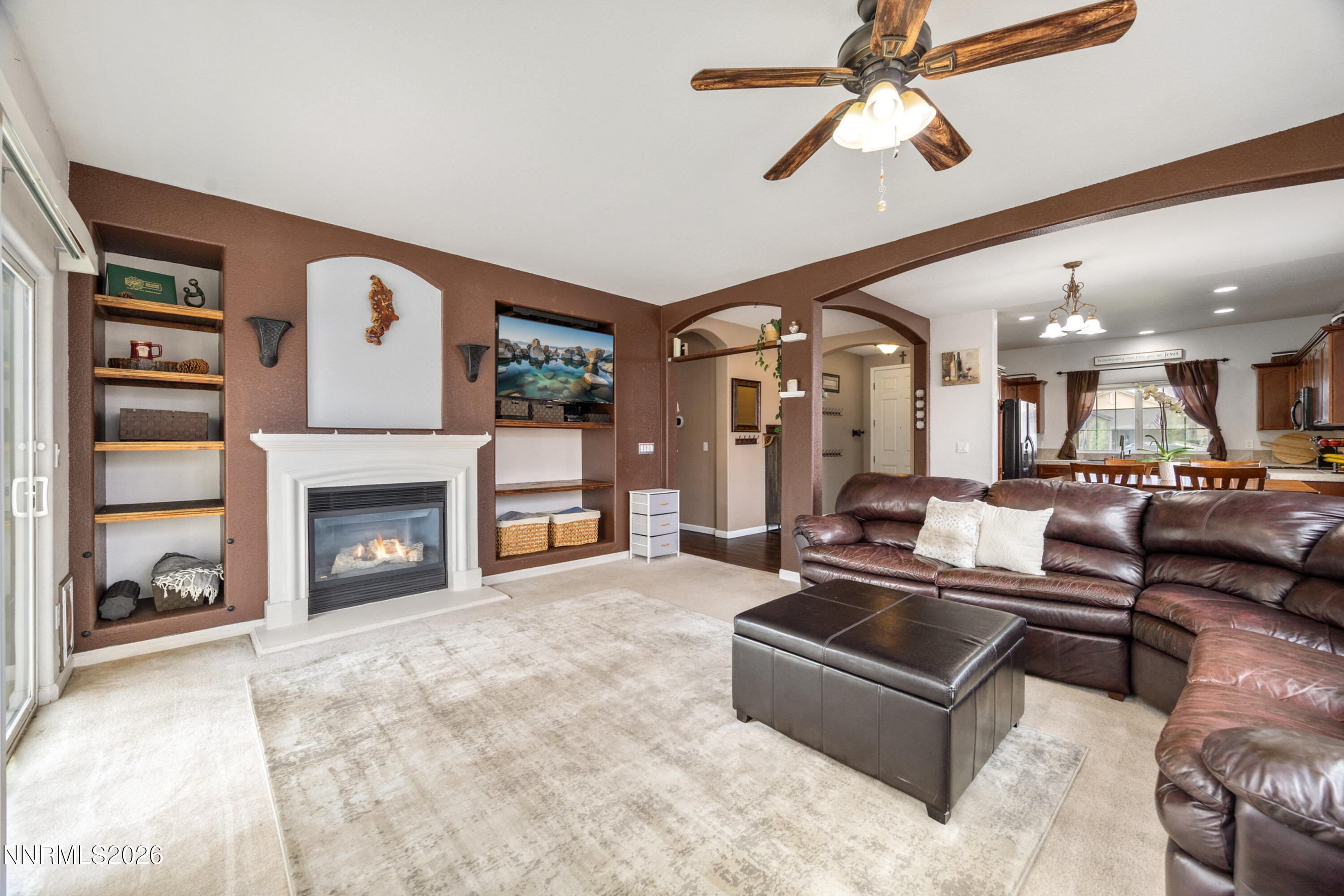 10380 Rosemount Drive Property Photo 7