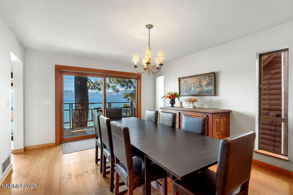 610 Lake Shore Boulevard Property Photo 20