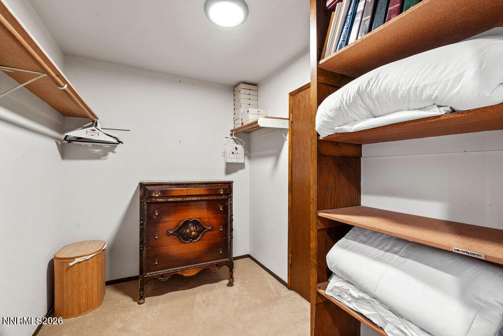 610 Lake Shore Boulevard Property Photo 32