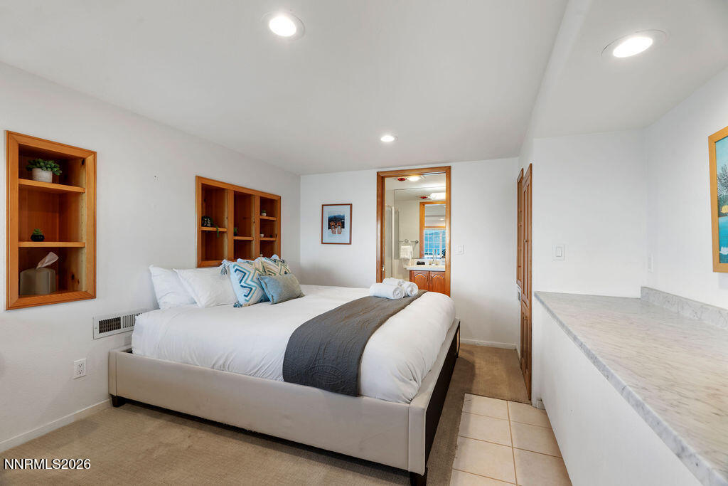 610 Lake Shore Boulevard Property Photo 38