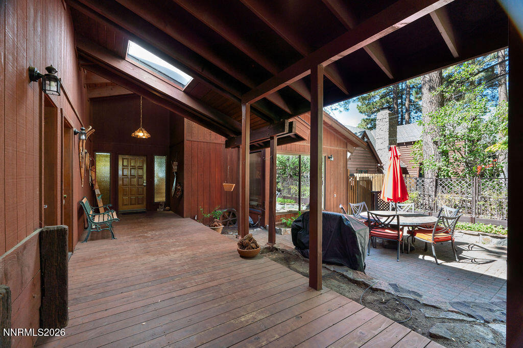 610 Lake Shore Boulevard Property Photo 45