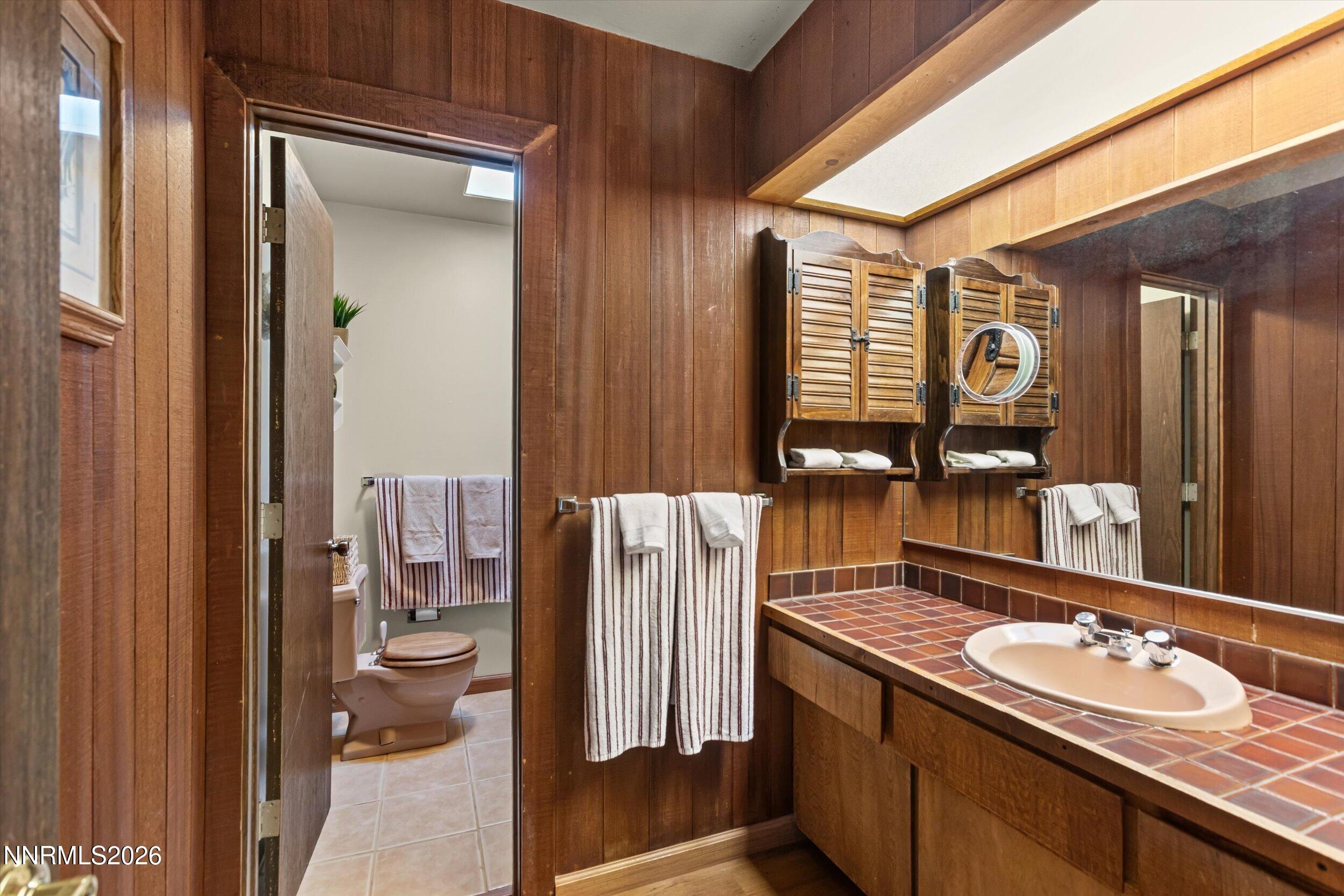 725 Fairview Boulevard Apt 23 Property Photo 20