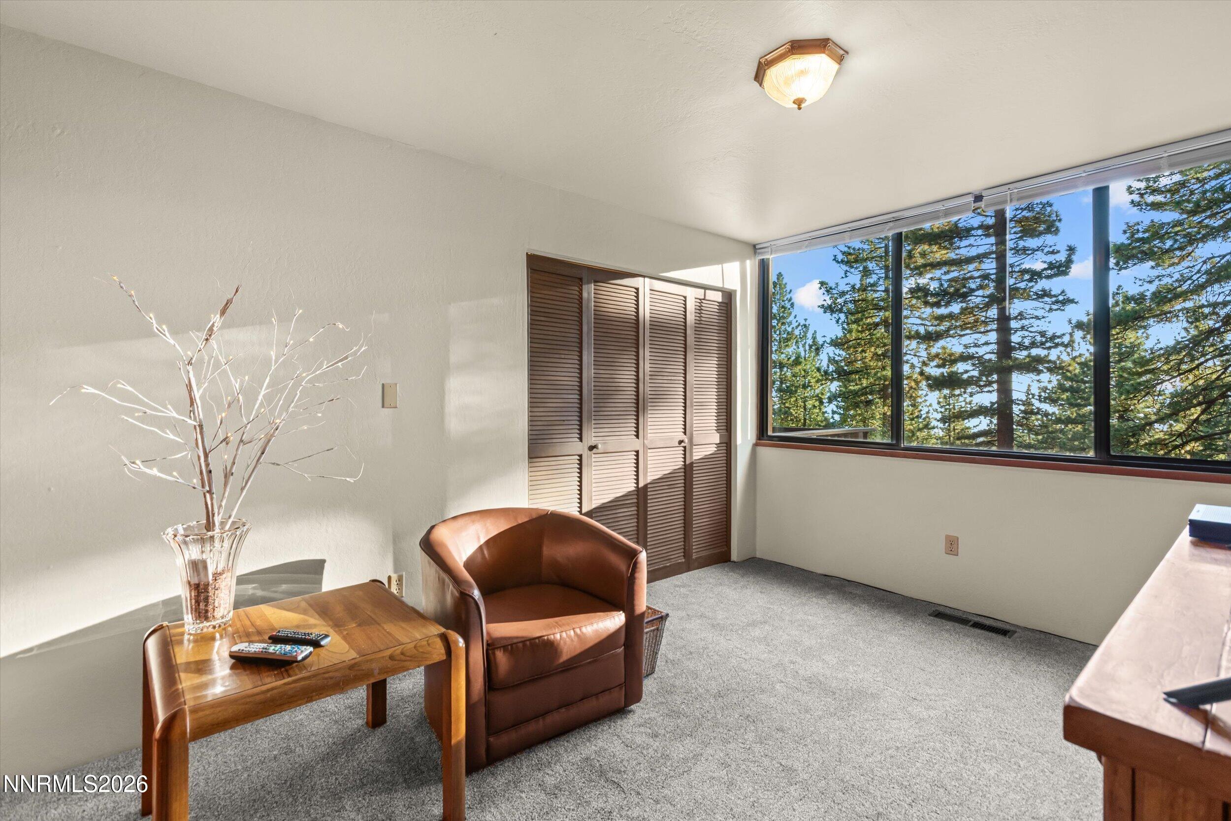 725 Fairview Boulevard Apt 23 Property Photo 31