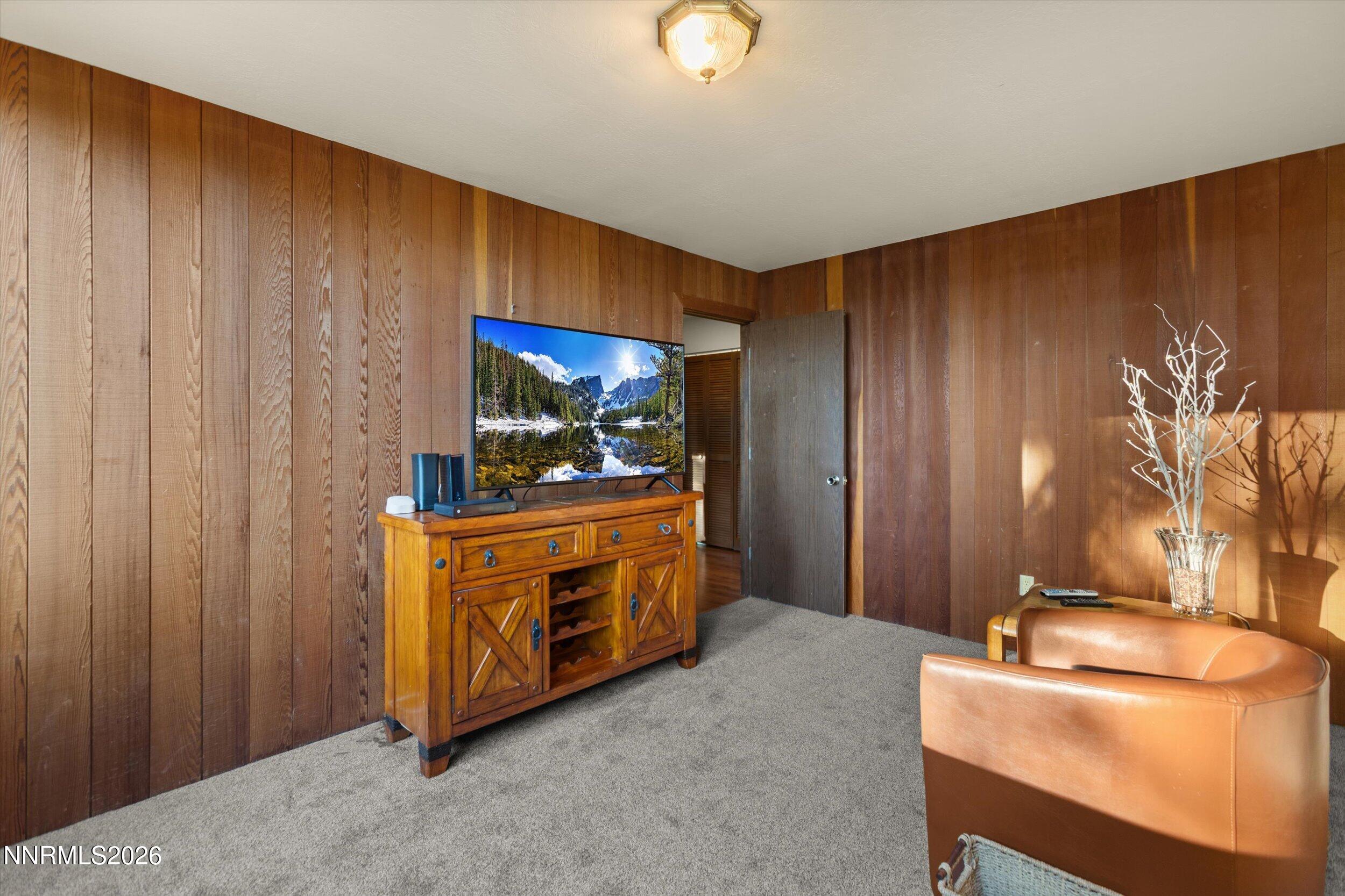 725 Fairview Boulevard Apt 23 Property Photo 32