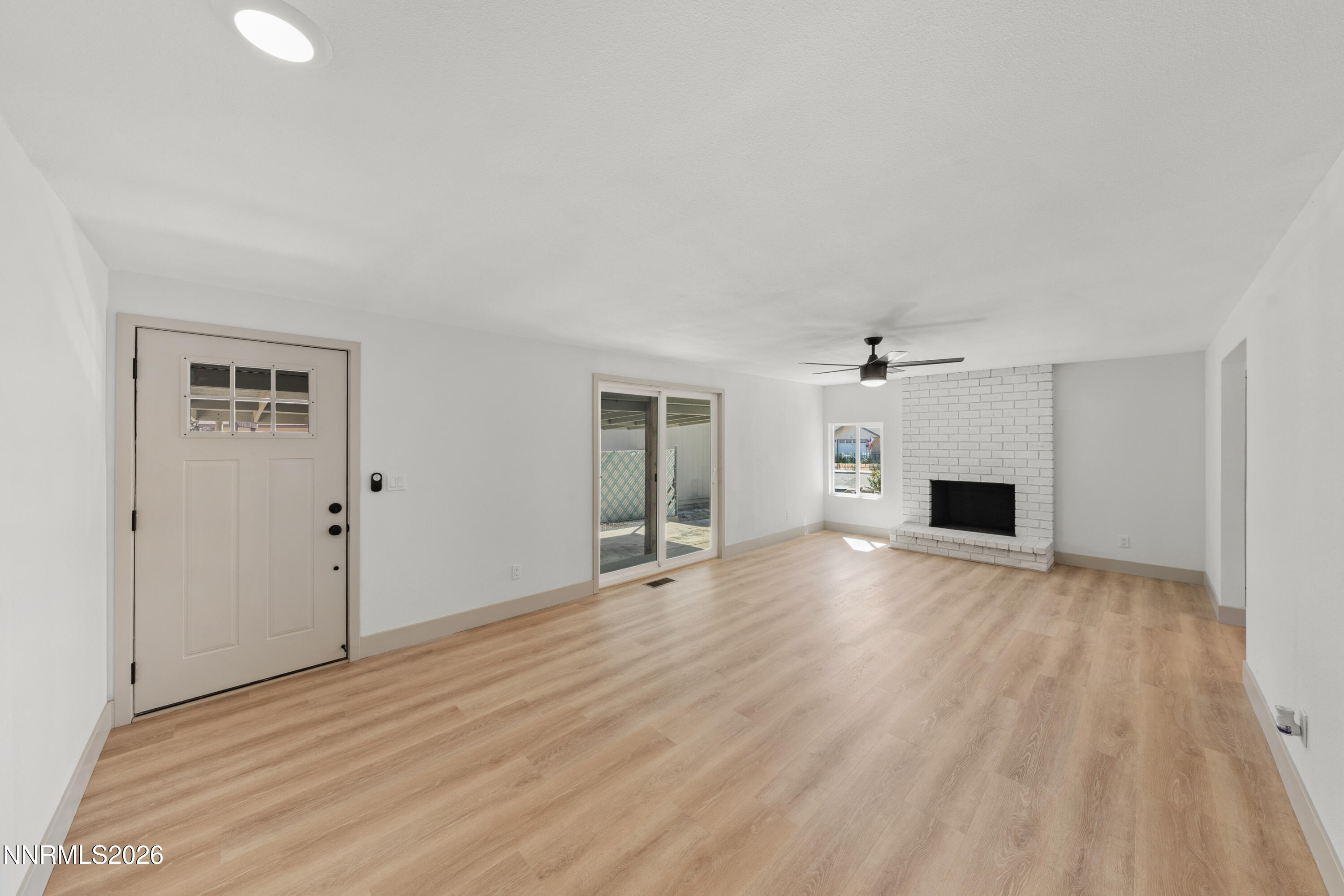28 Arndell Way Property Photo 8