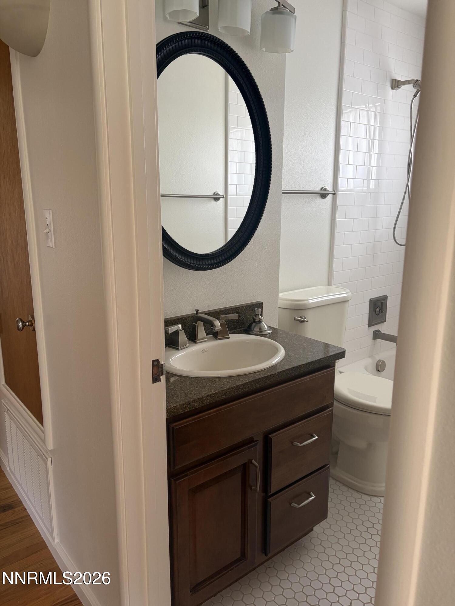 2315 Brisbane Avenue Property Photo 14