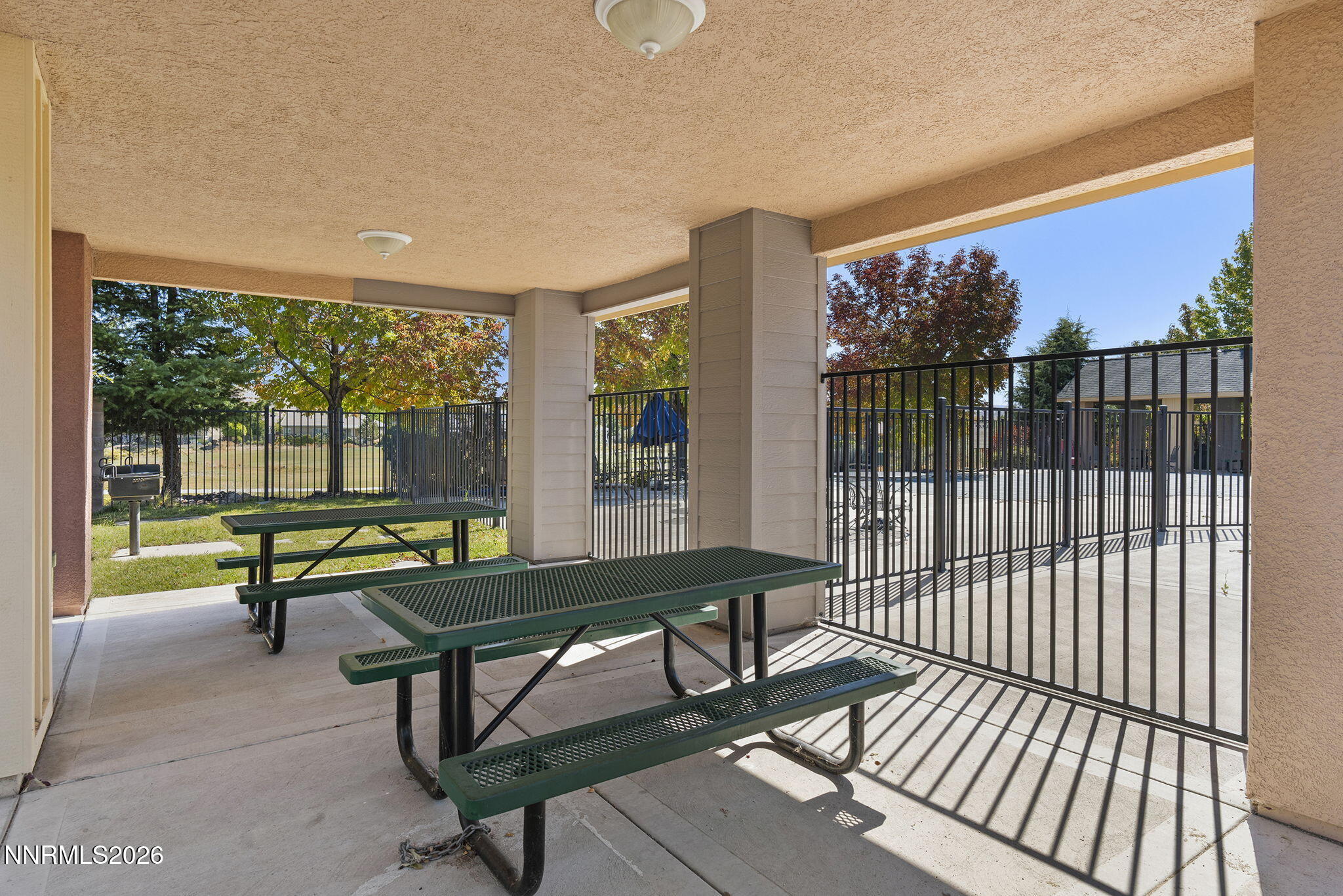 5658 Hunting Creek Way Property Photo 43
