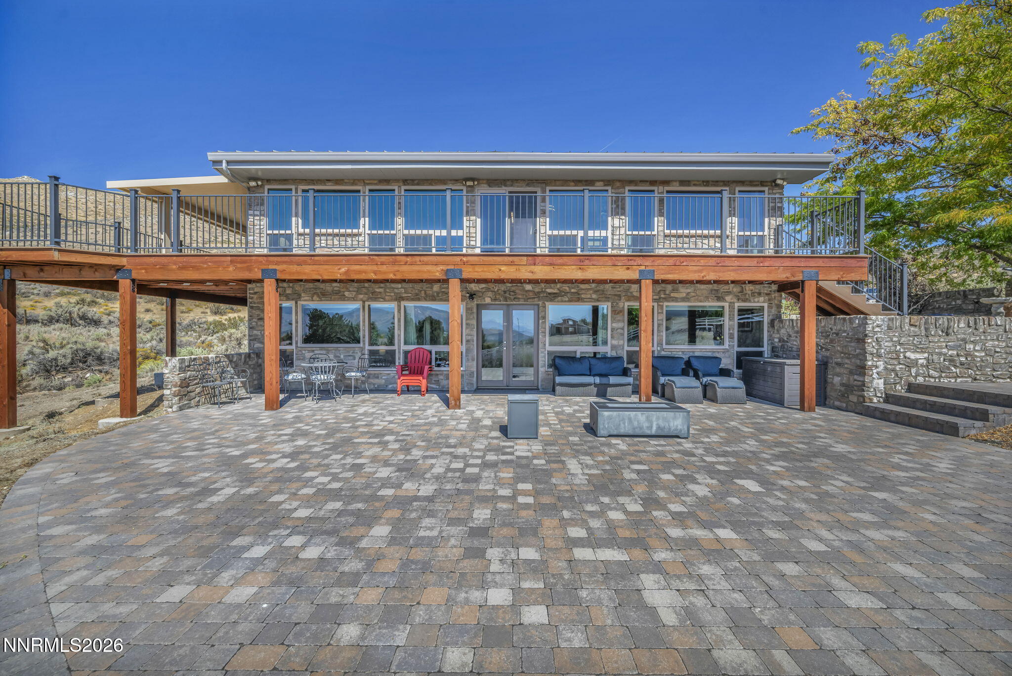 4450 Quartz Drive Property Photo 4