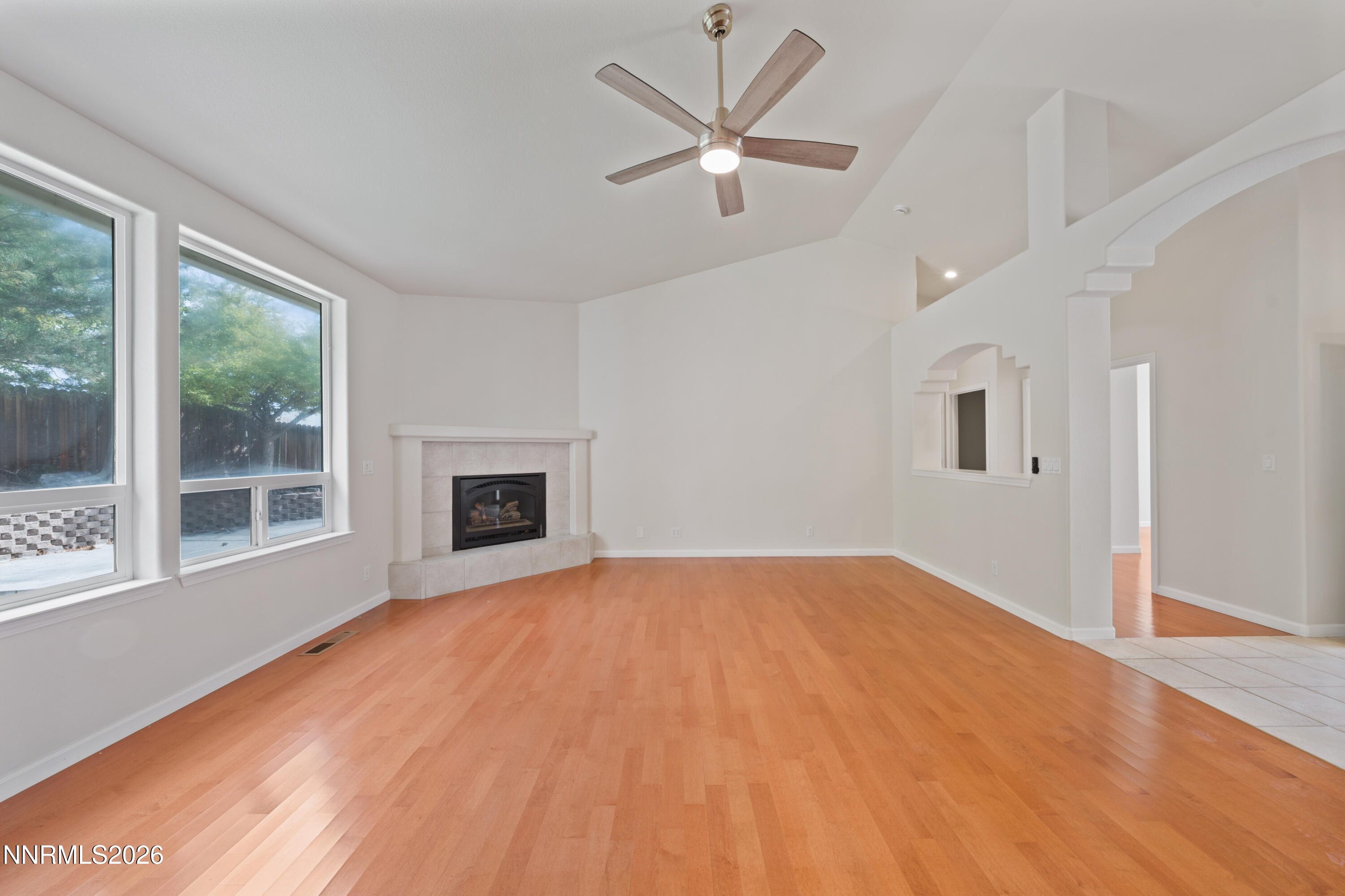 2951 San Mateo Lane Property Photo 12