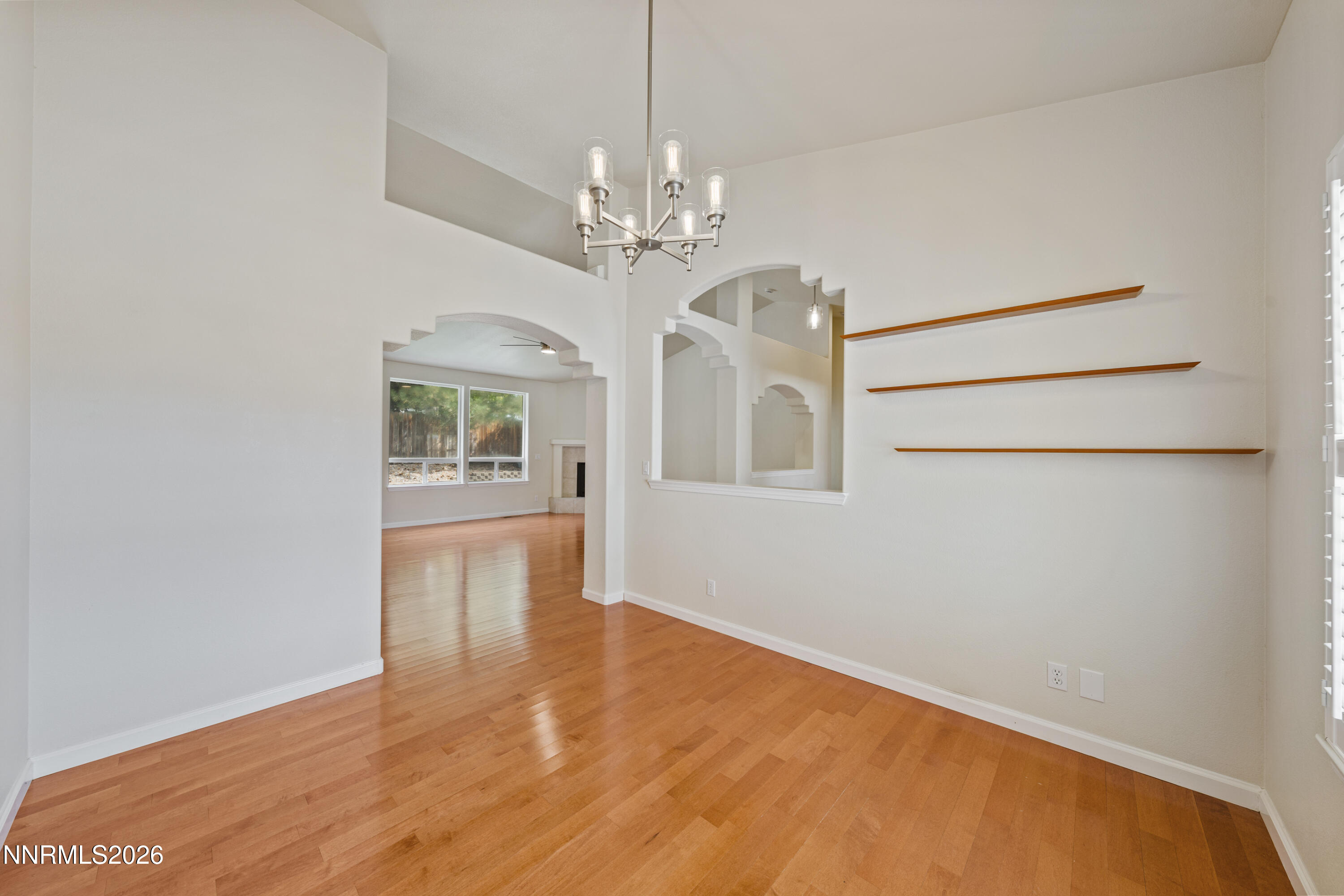 2951 San Mateo Lane Property Photo 14