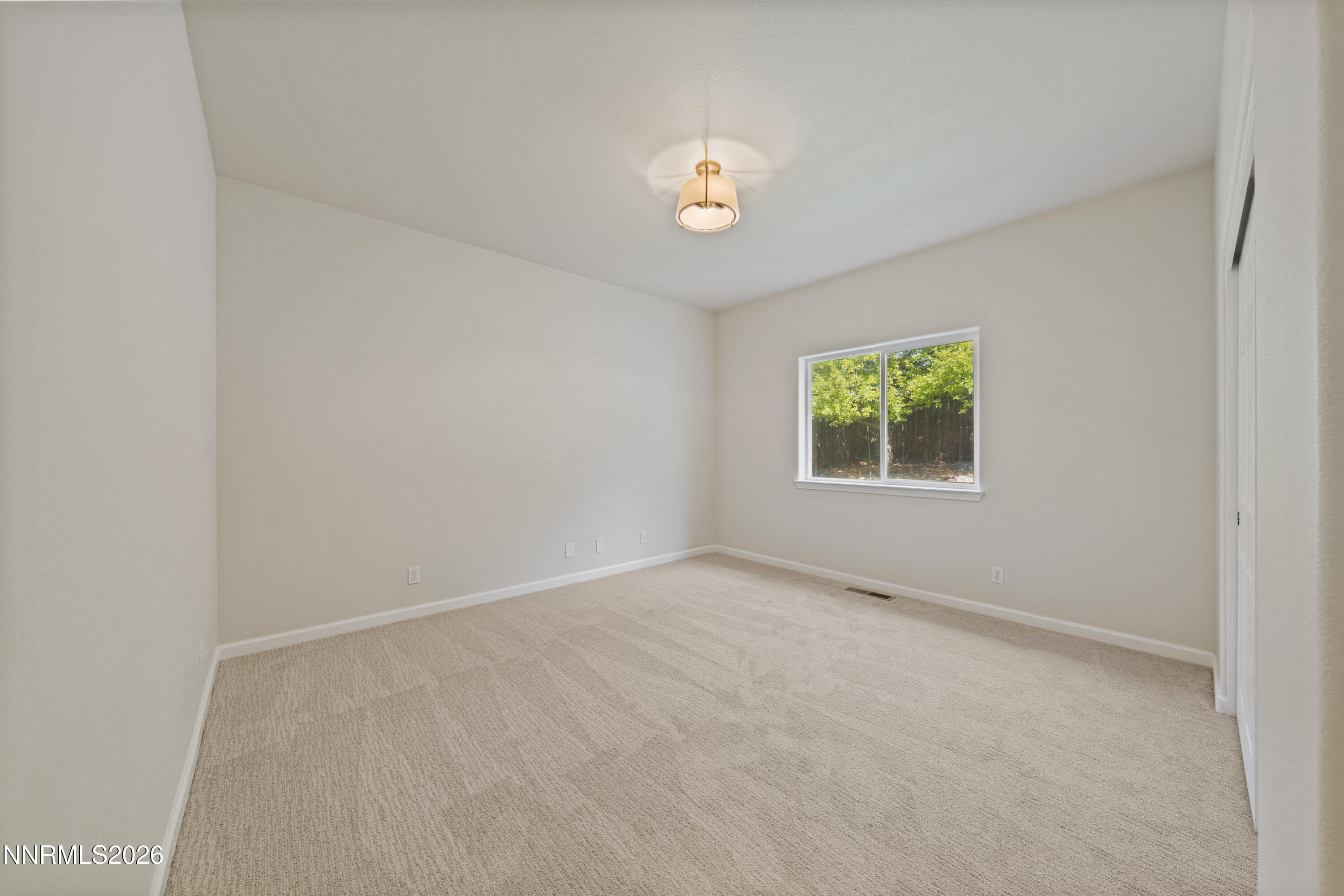 2951 San Mateo Lane Property Photo 17