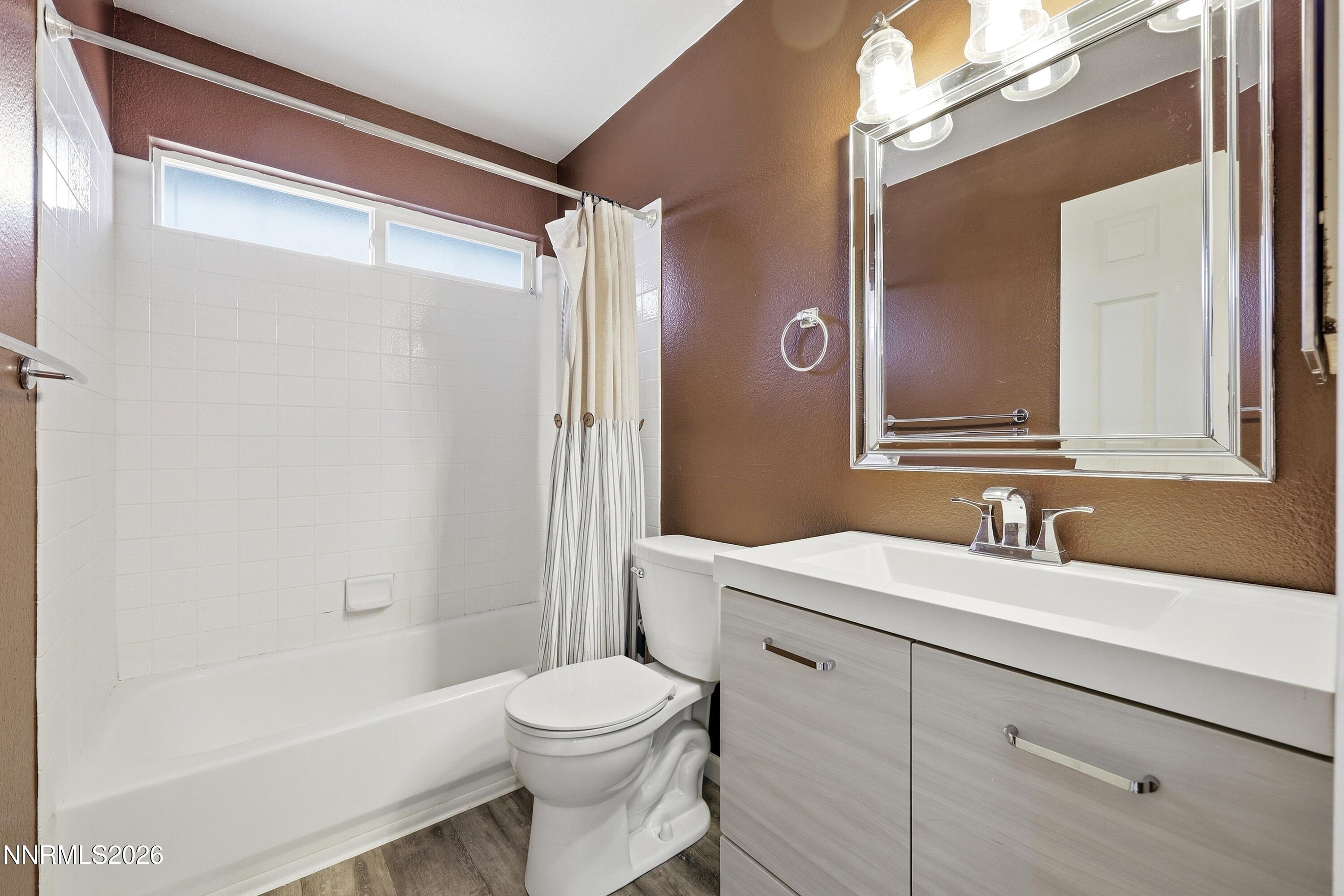 1426 Nightingale Way Property Photo 18