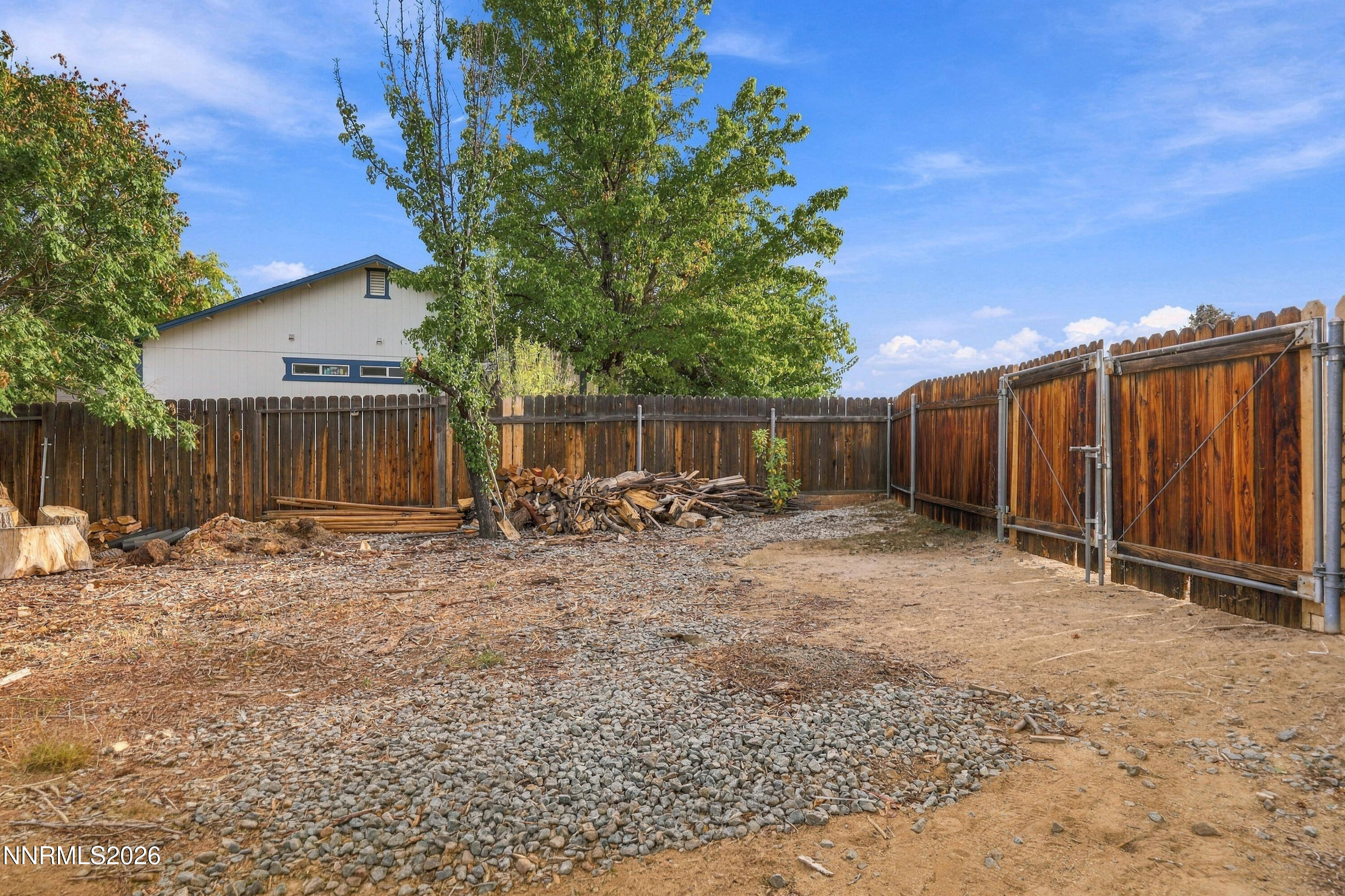1426 Nightingale Way Property Photo 34