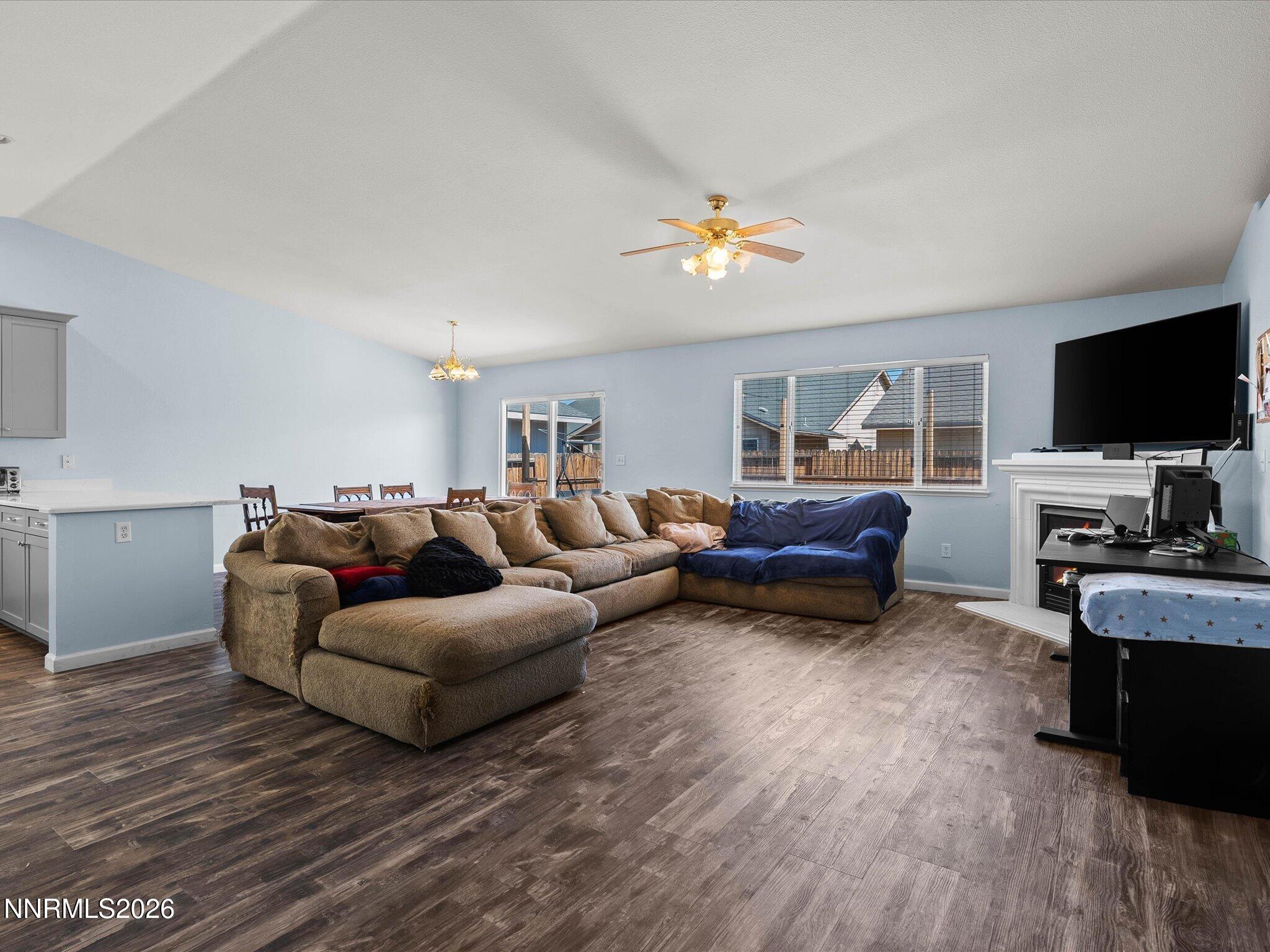 1617 Burger Road Property Photo 5