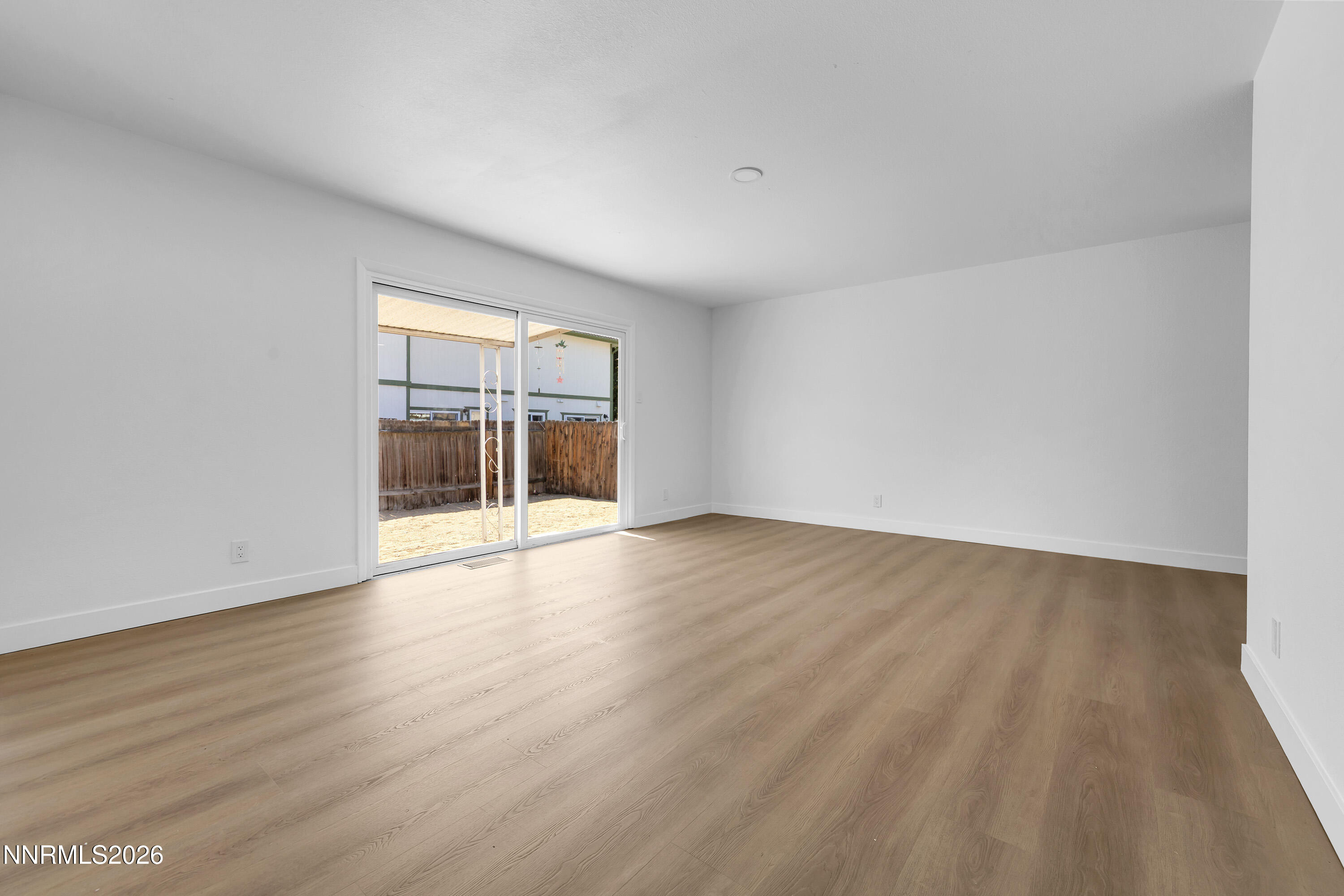 2285 Jessie Avenue Property Photo 3
