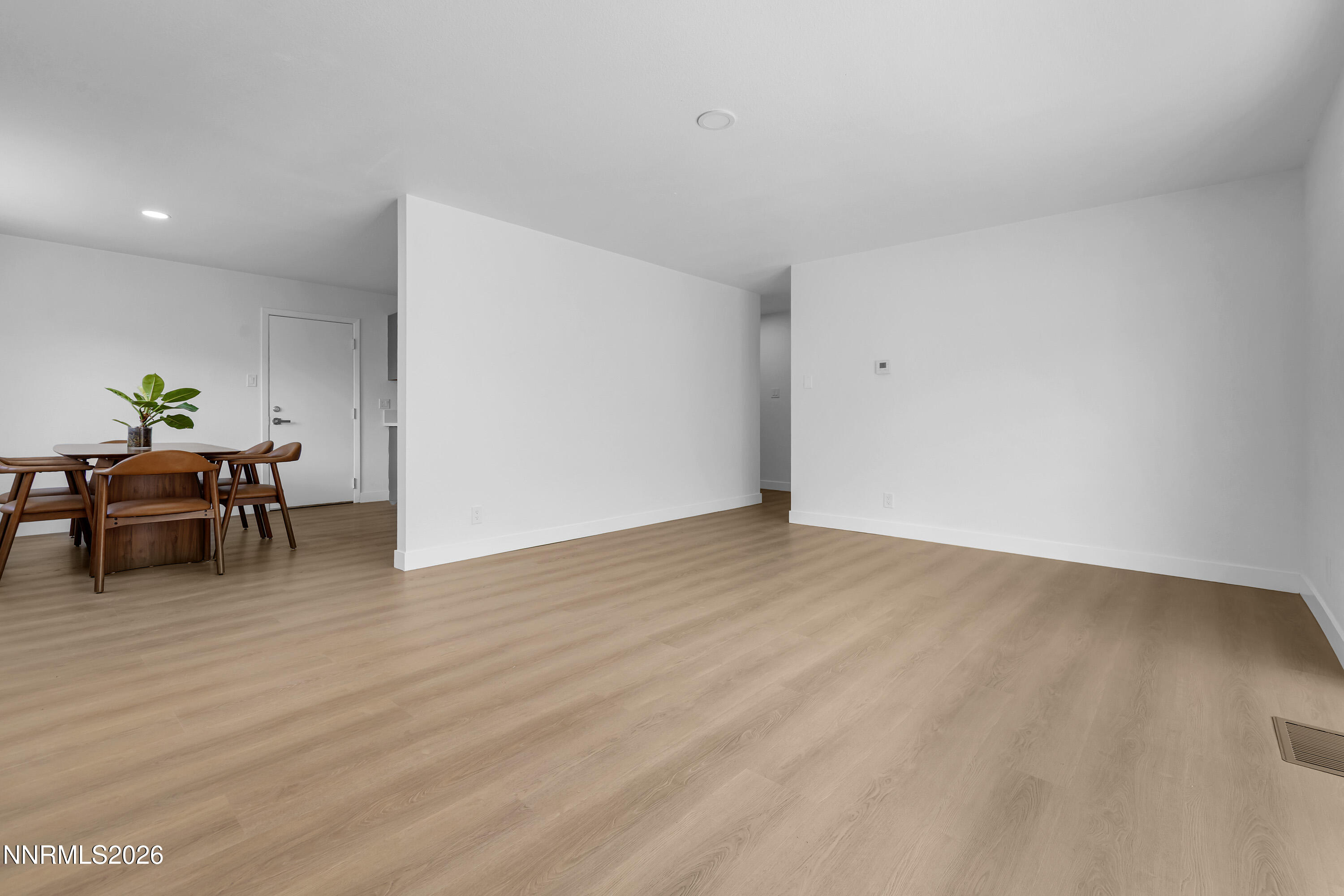 2285 Jessie Avenue Property Photo 5